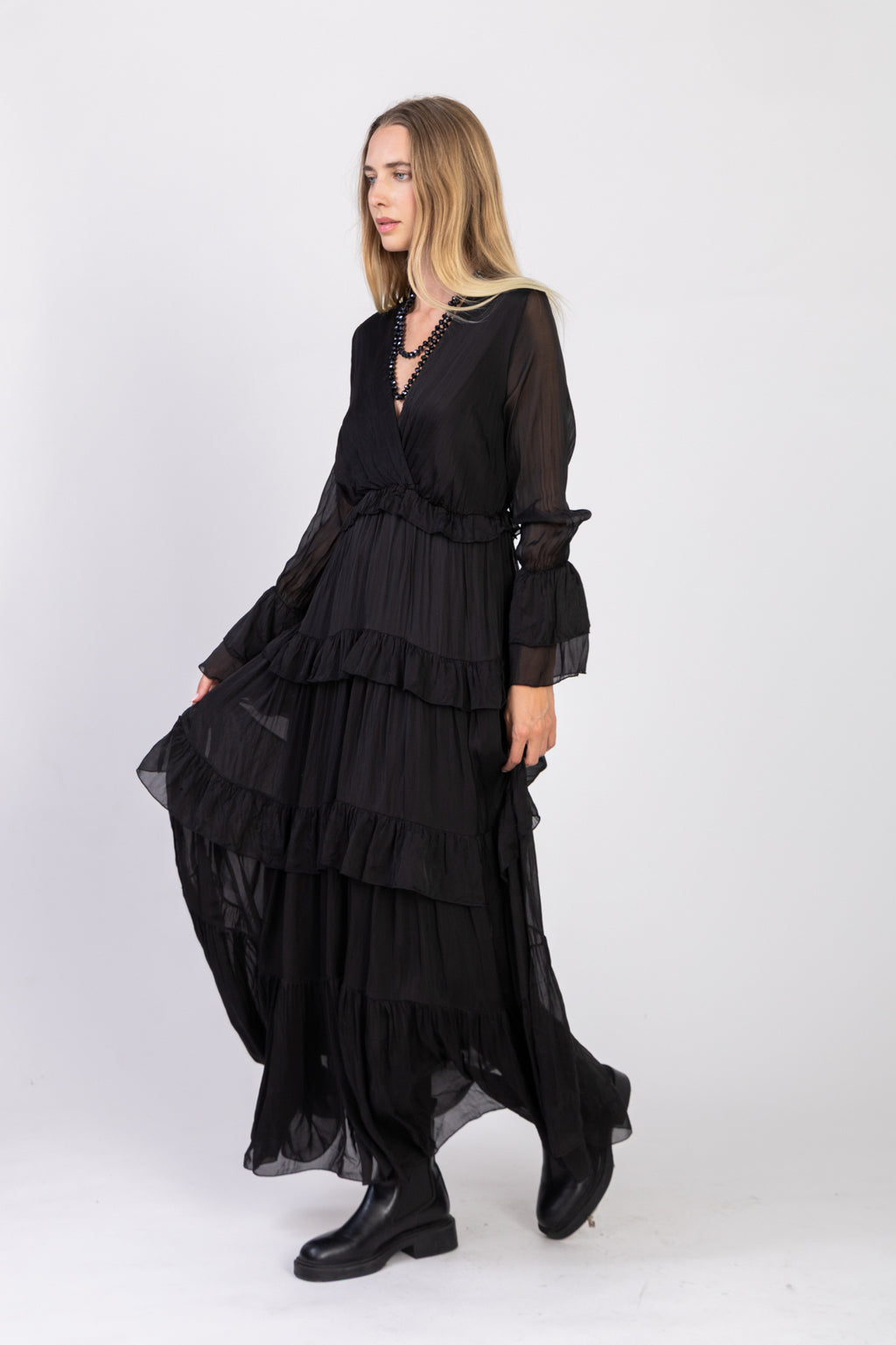 Flowy ruffled maxi dress
