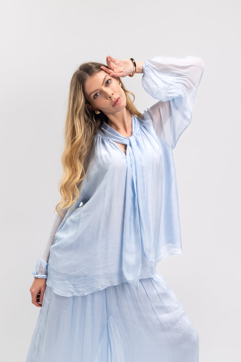 Blouse col lavallière soie