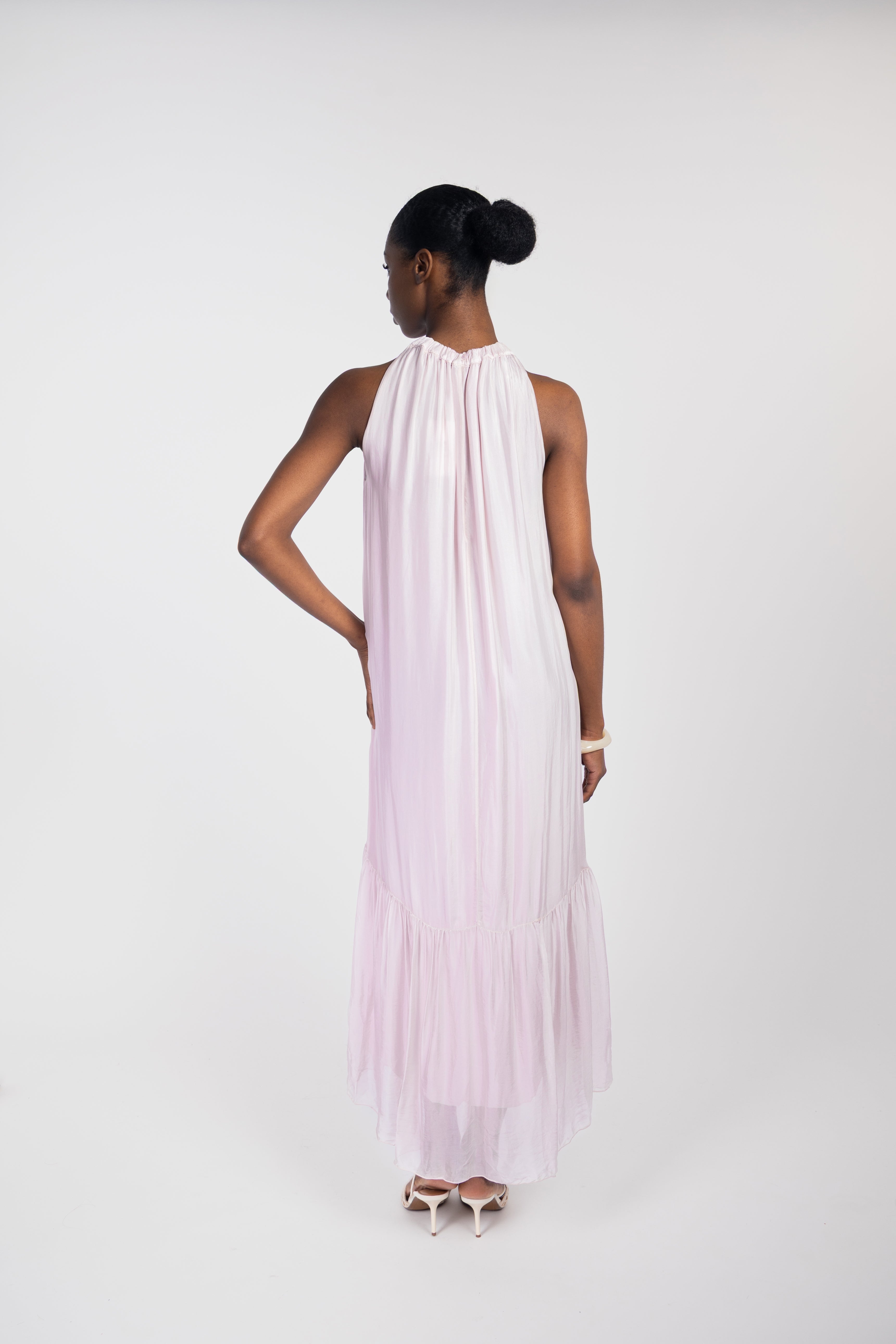 Robe longue col montant