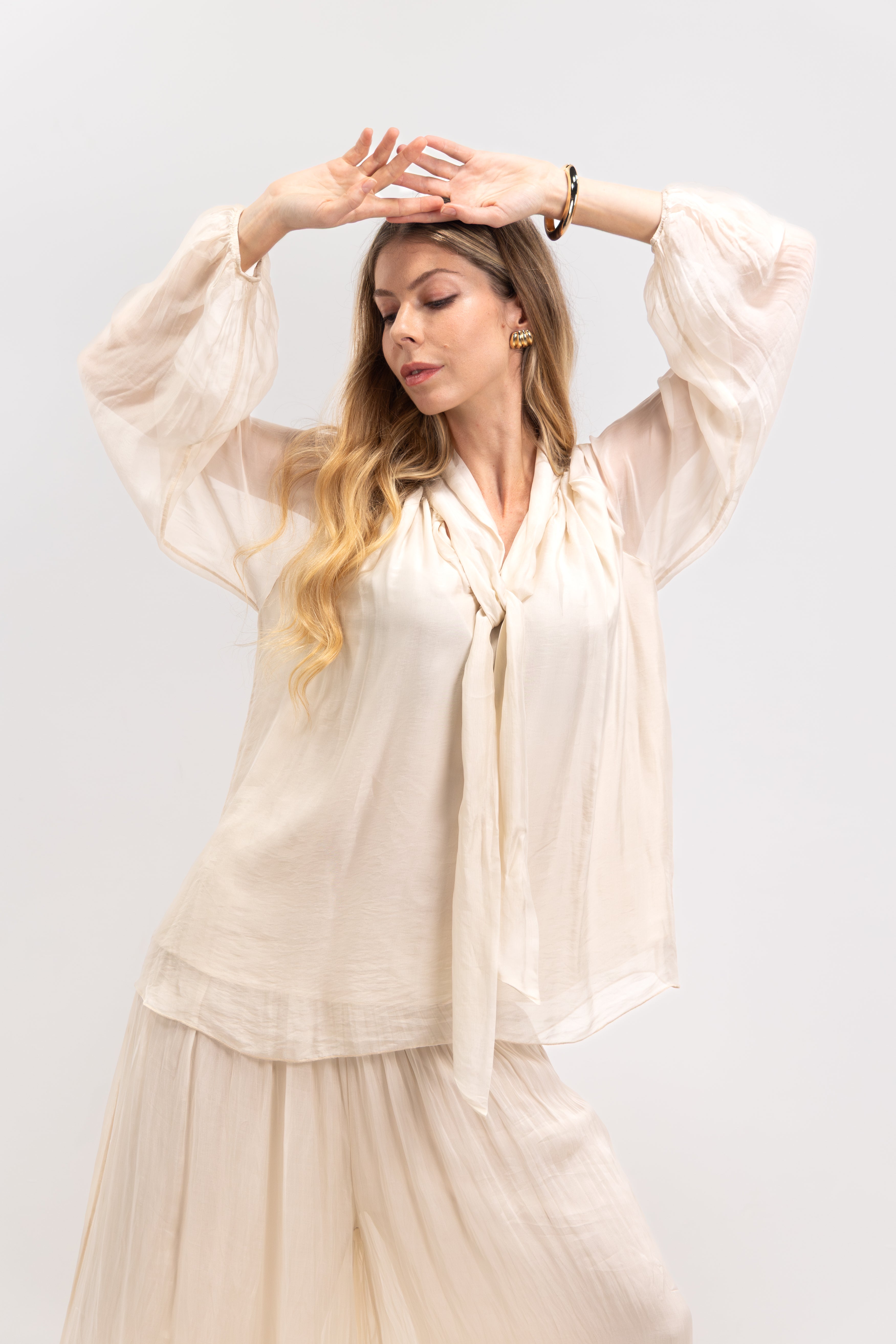 Blouse col lavallière soie