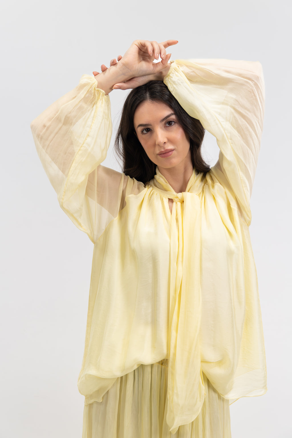 Blouse col lavallière soie