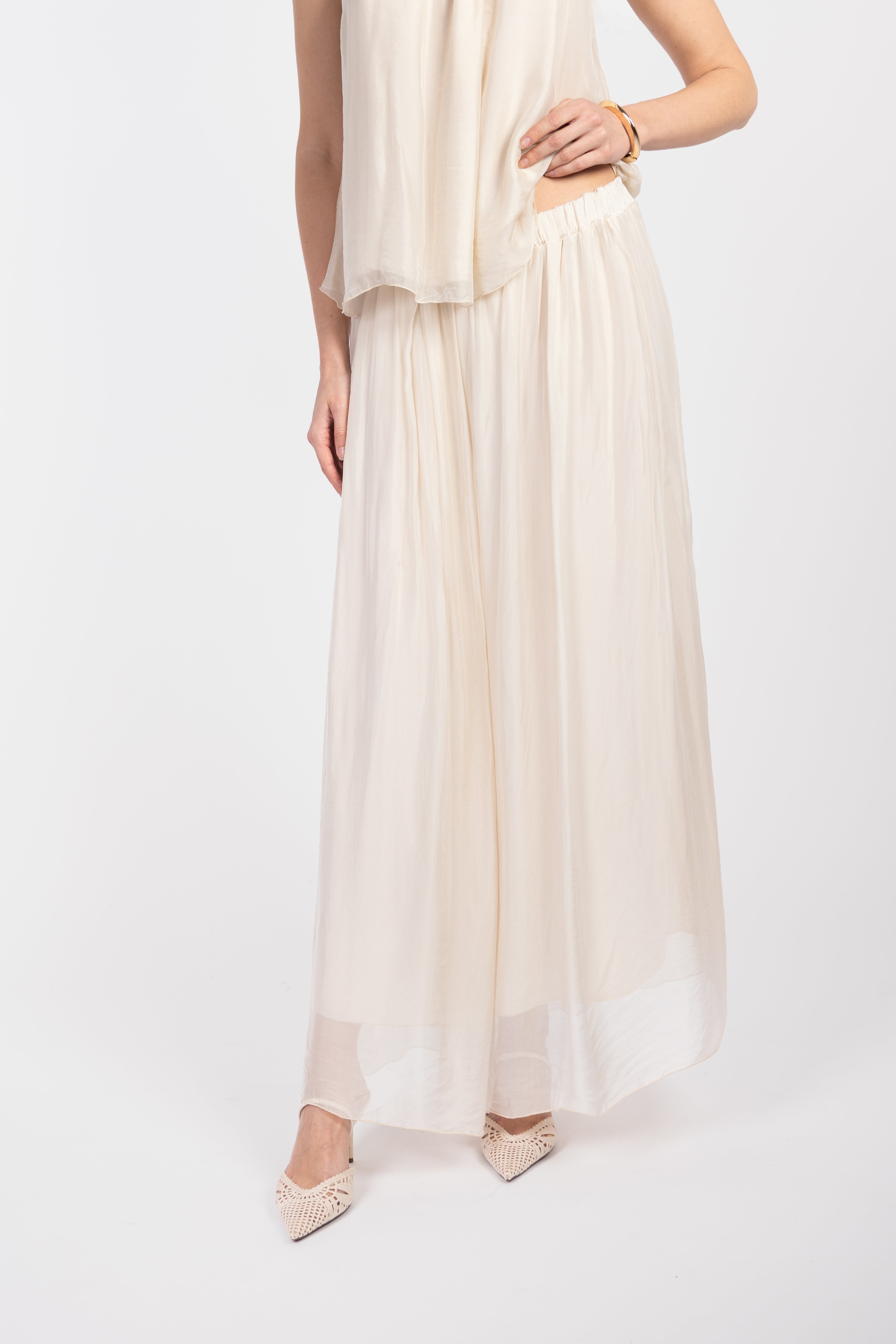 Flowing maxi skirt
