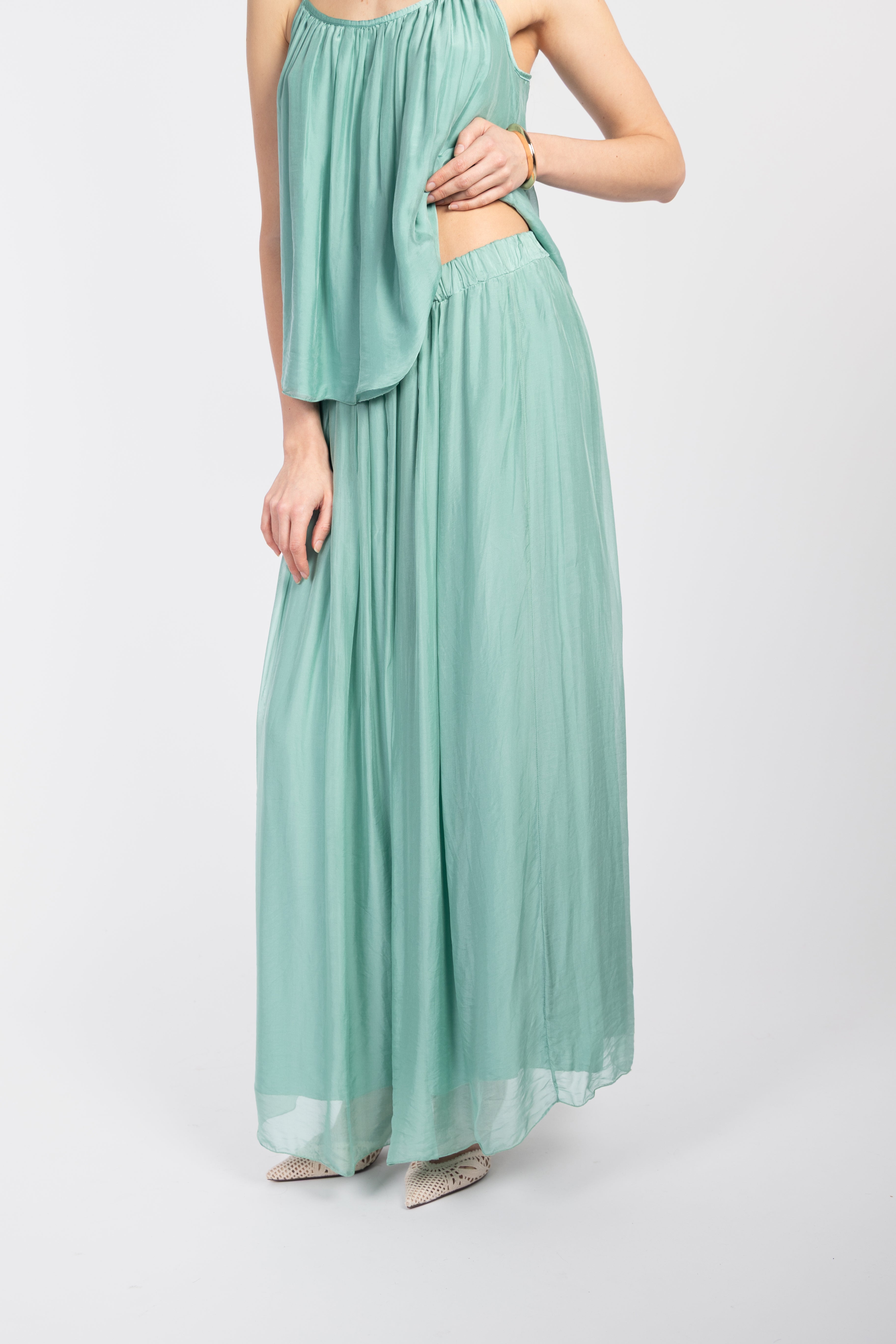 Flowing maxi skirt