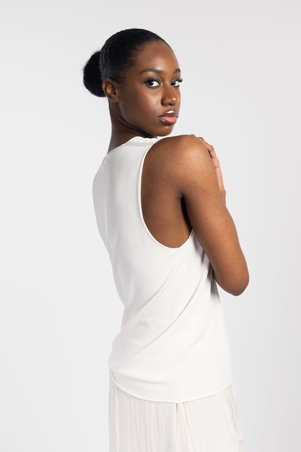 Seamless cool-touch knit tank top