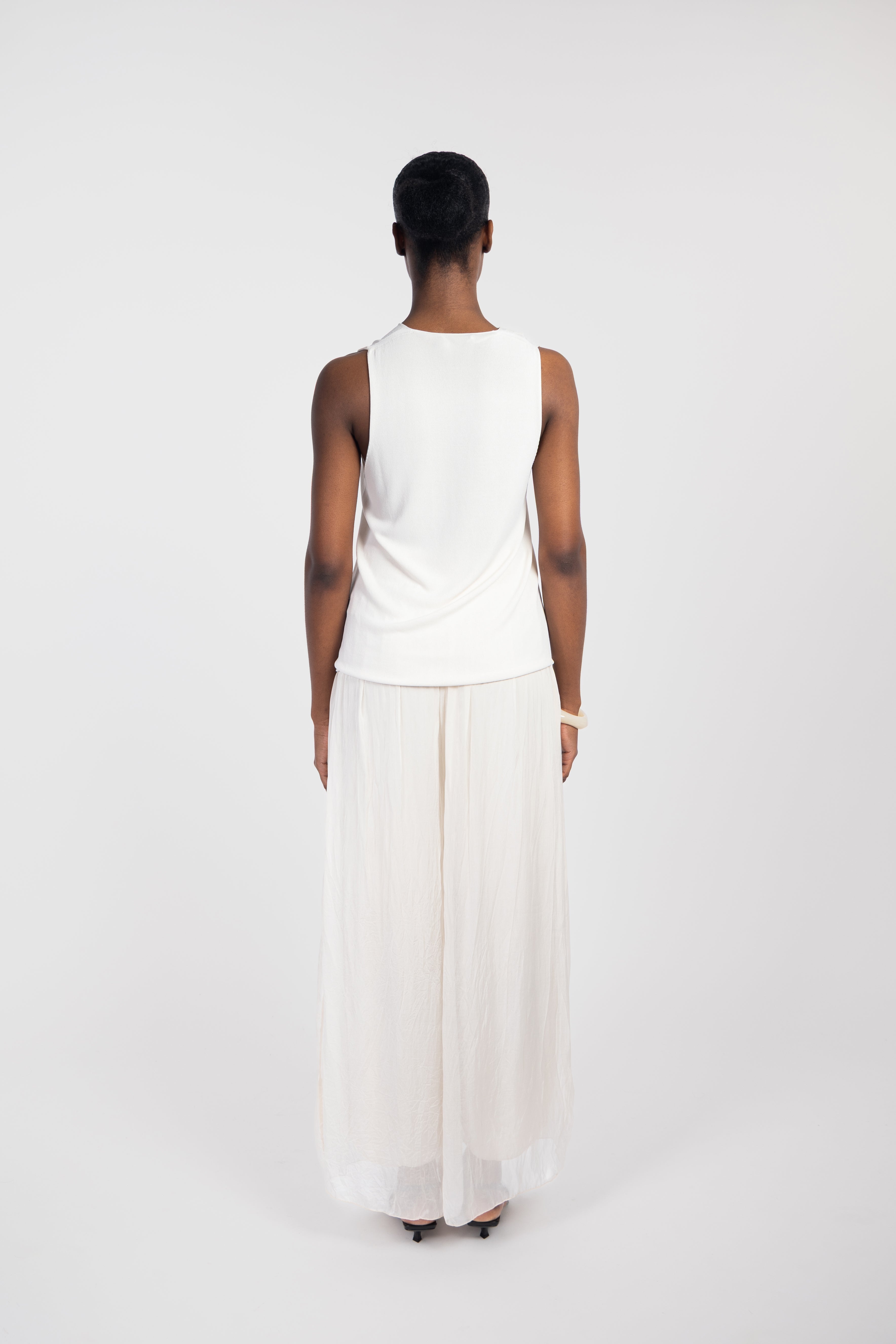 Seamless cool-touch knit tank top