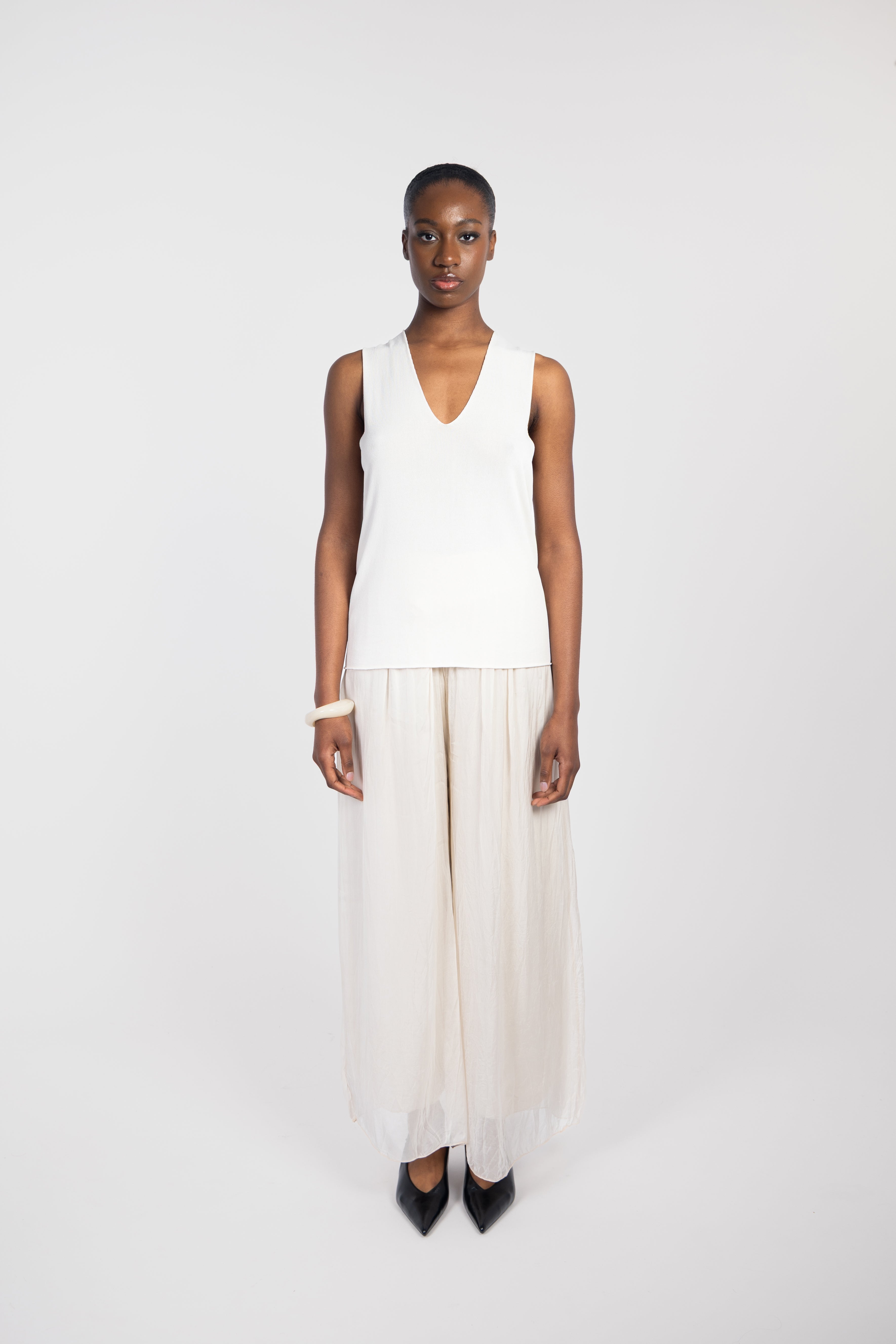 Seamless cool-touch knit tank top