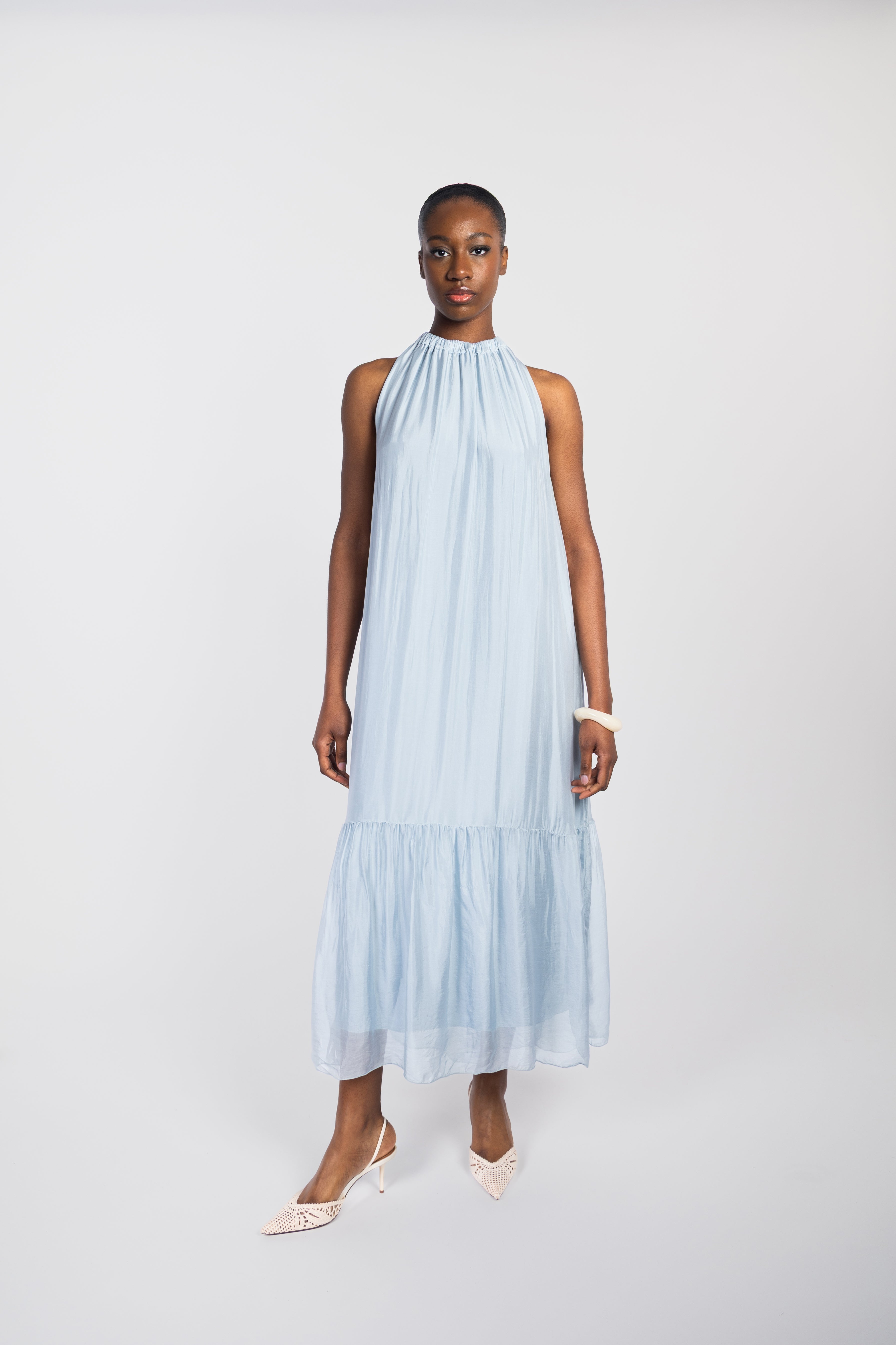 Robe longue col montant