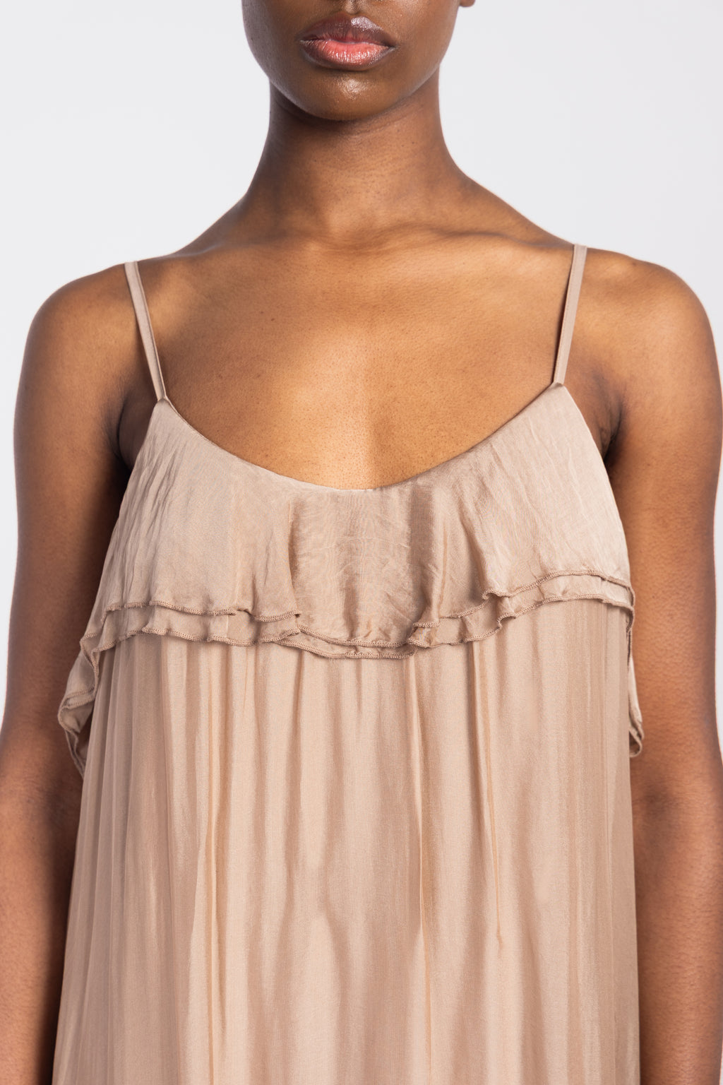 Long dress with ruffled straps