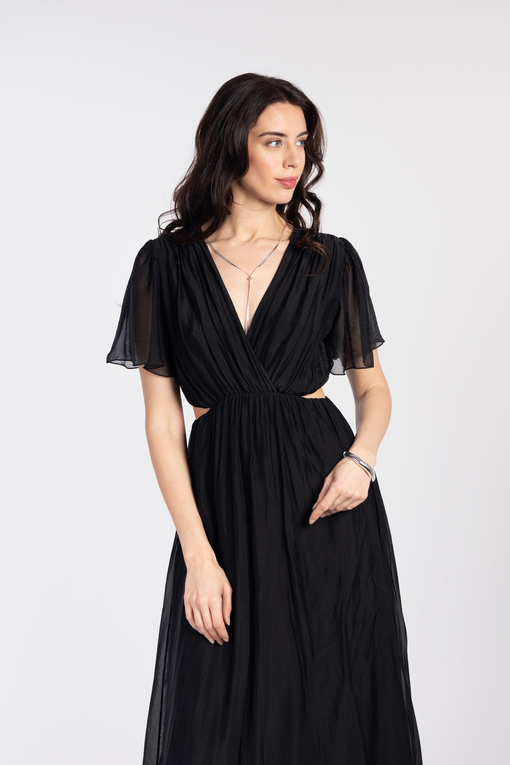 Flowy long dress with cut-outs