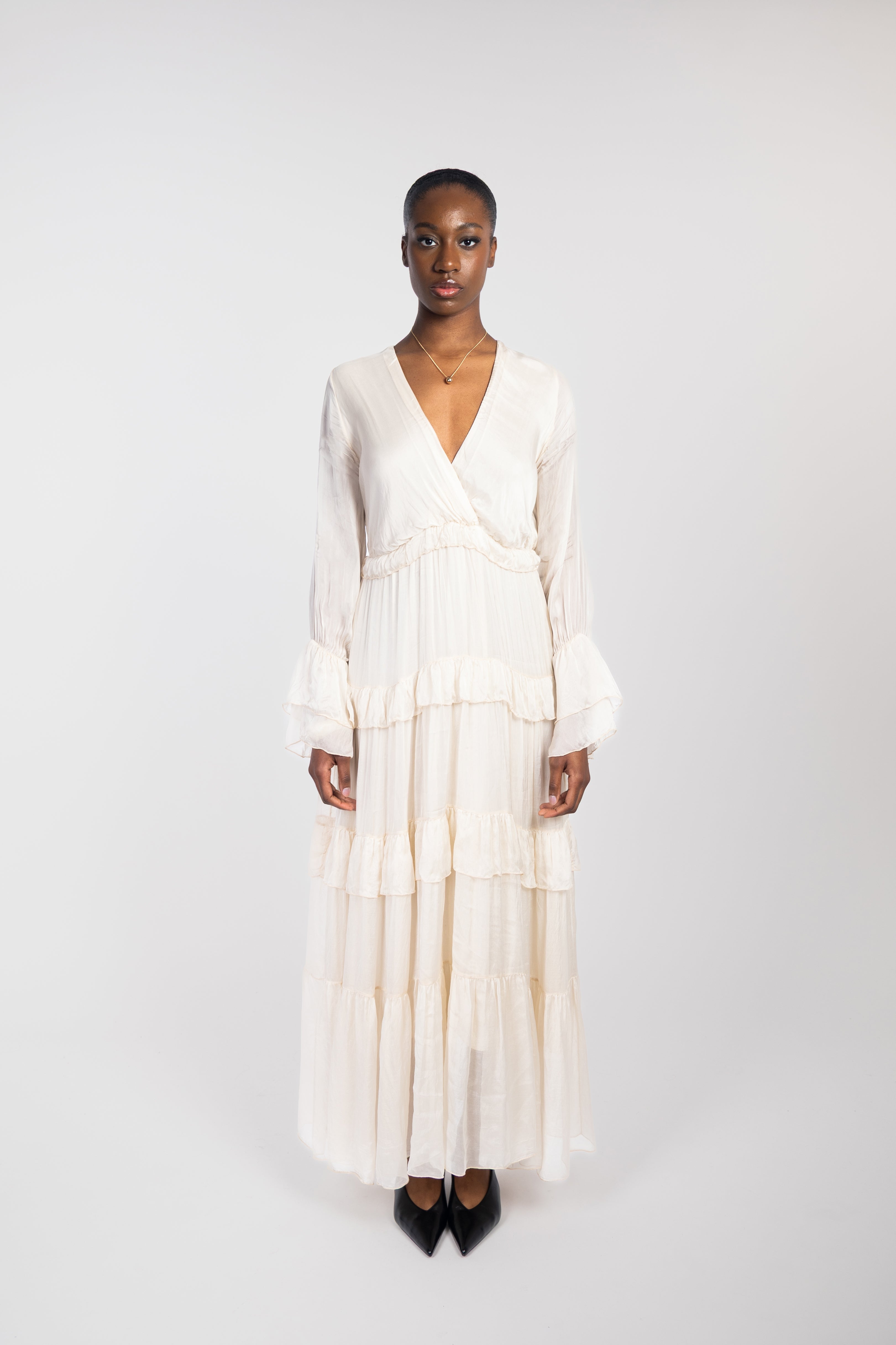 Robe longue fluide à volants