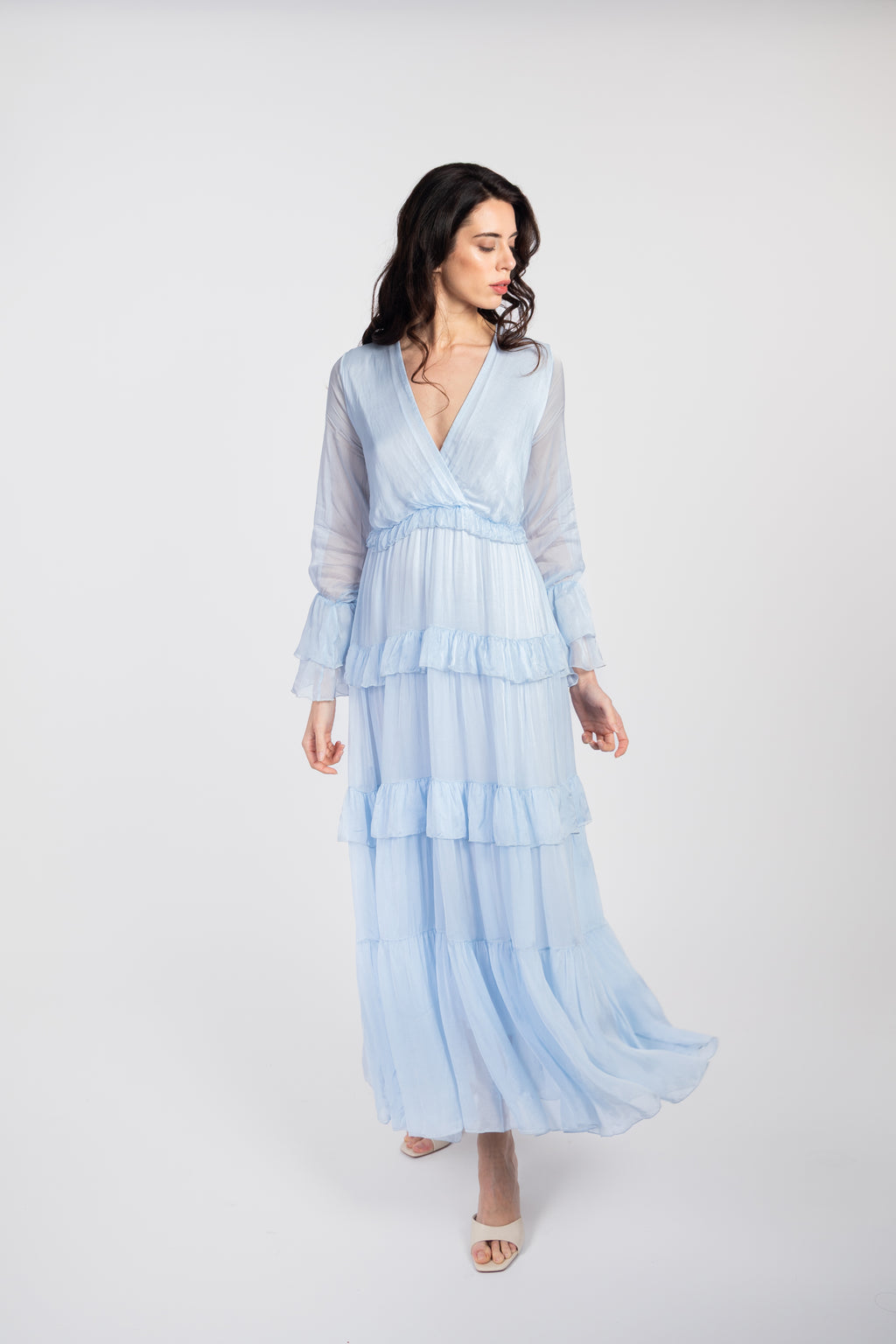 Flowy ruffled maxi dress