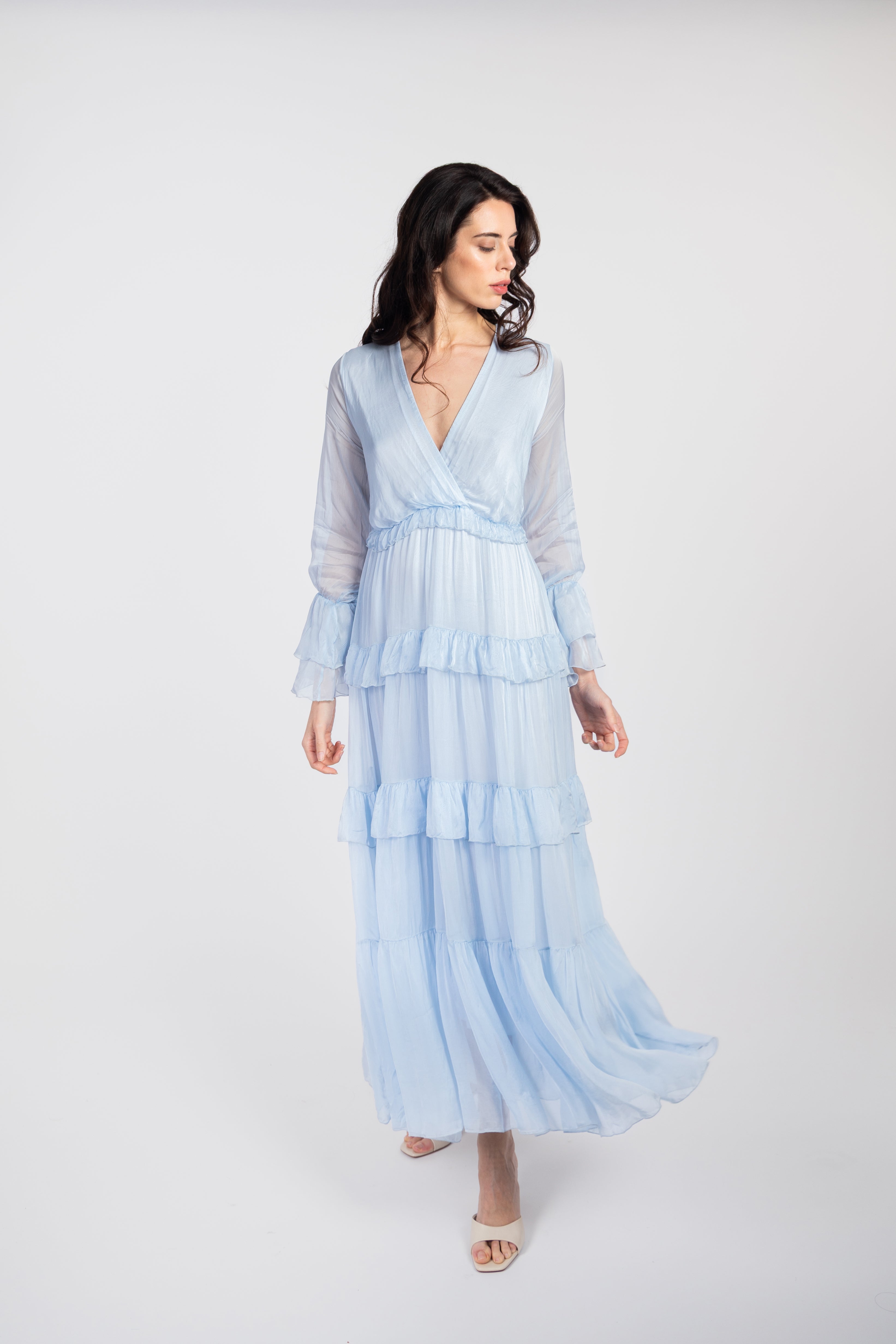 Flowy ruffled maxi dress