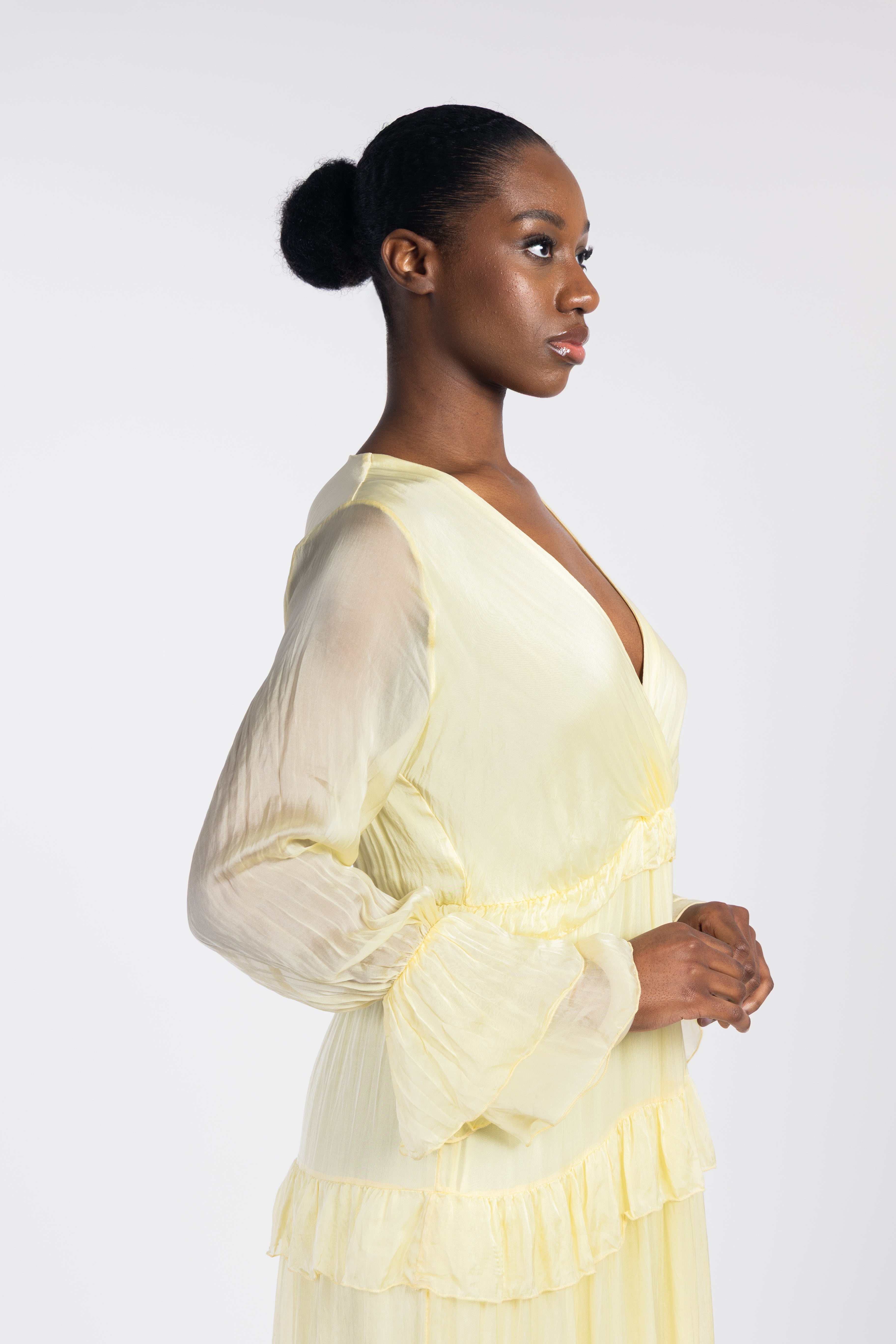Robe longue fluide à volants