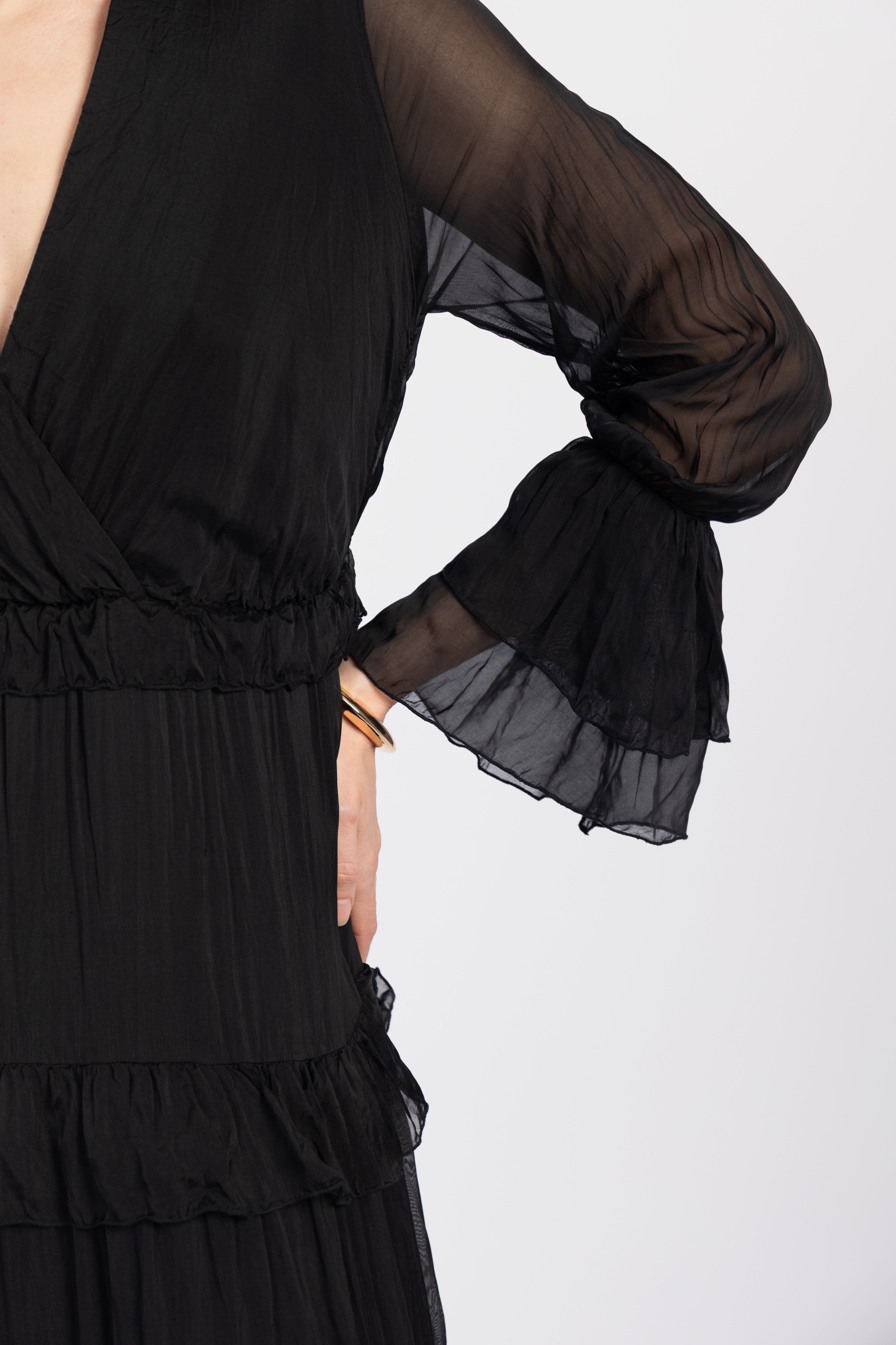 Flowy ruffled maxi dress