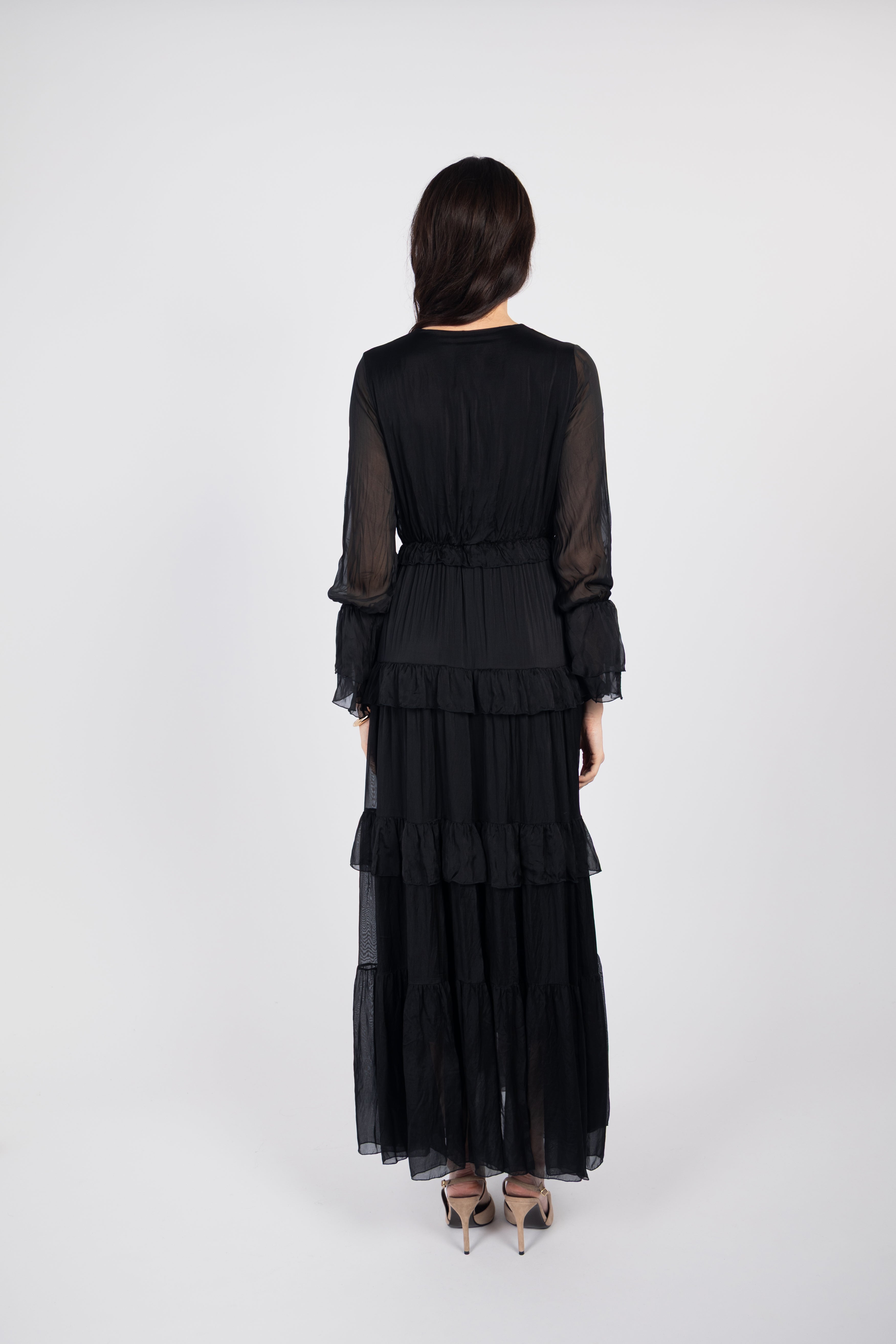 Flowy ruffled maxi dress