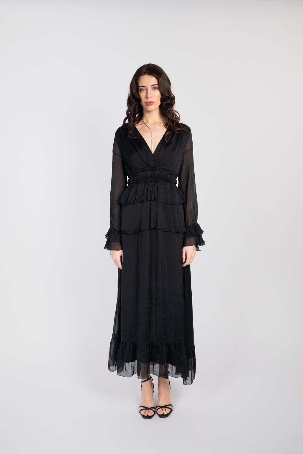 Flowing tiered maxi dress