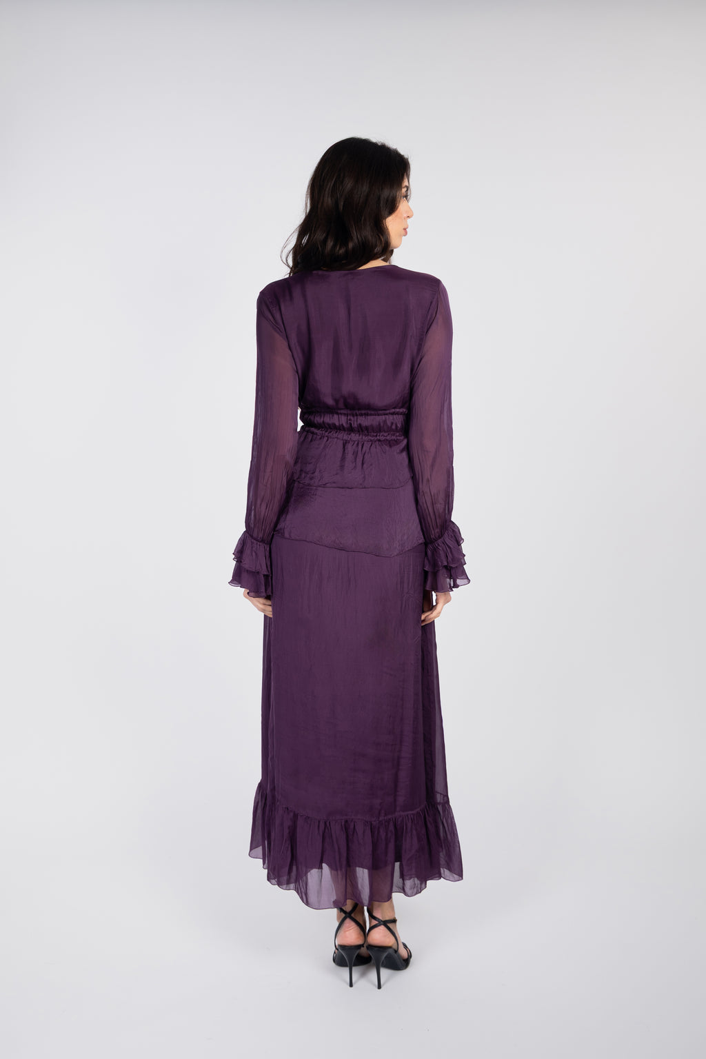 Flowing tiered maxi dress