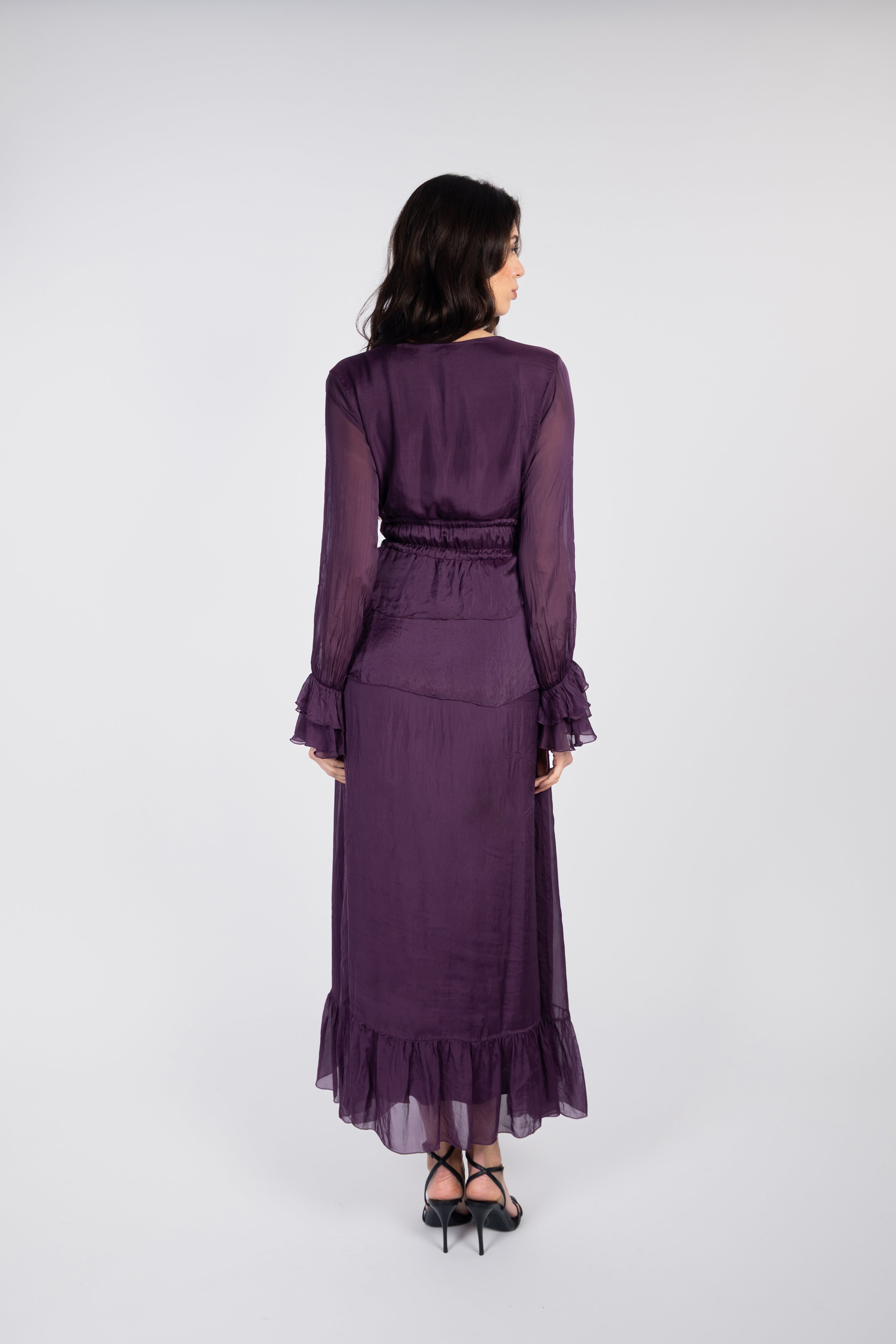 Flowing tiered maxi dress