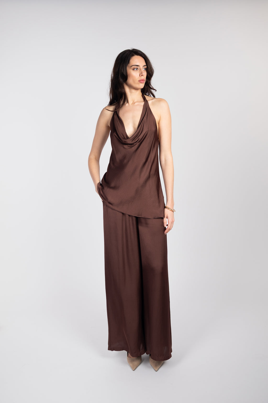 Backless top
