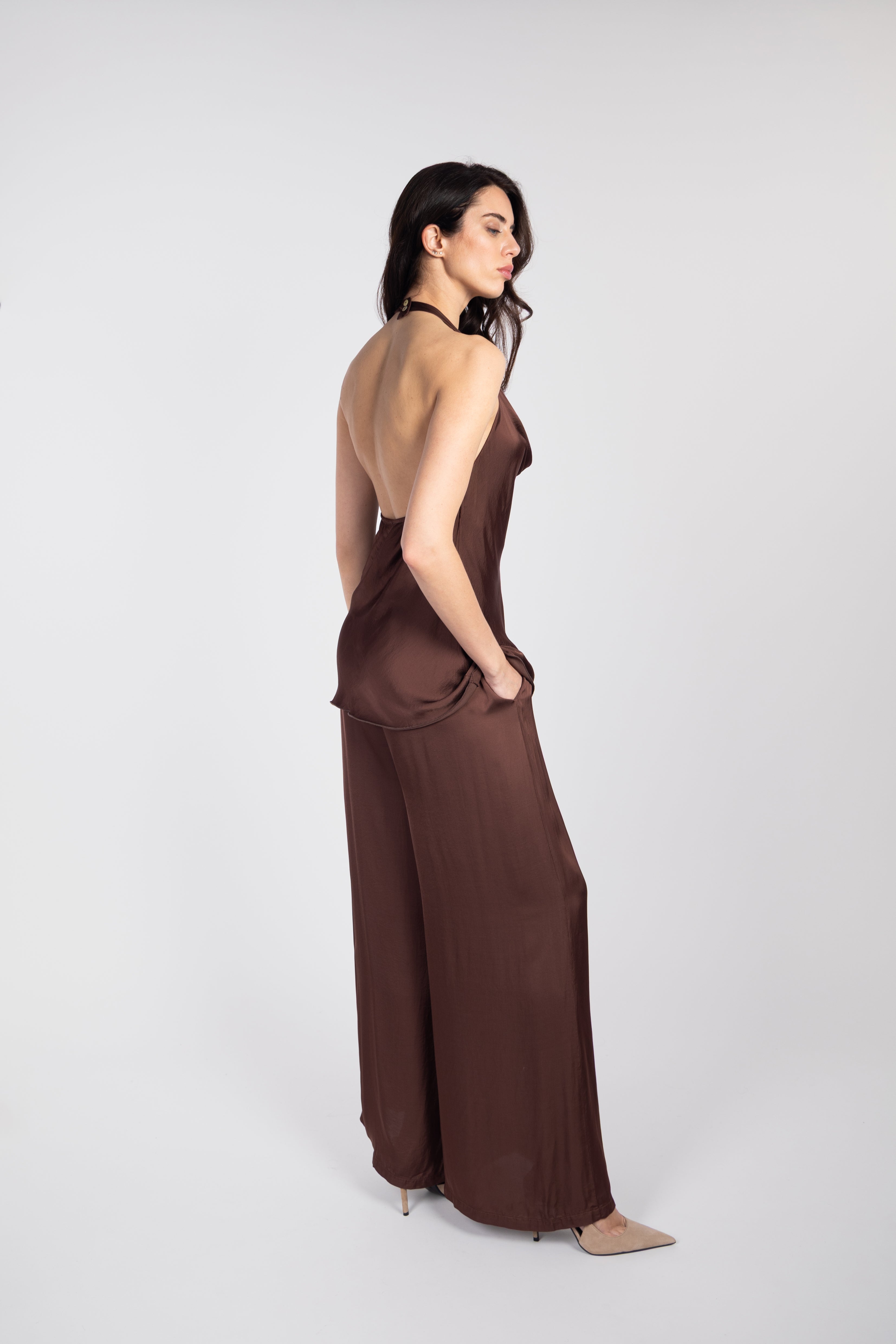 Backless top