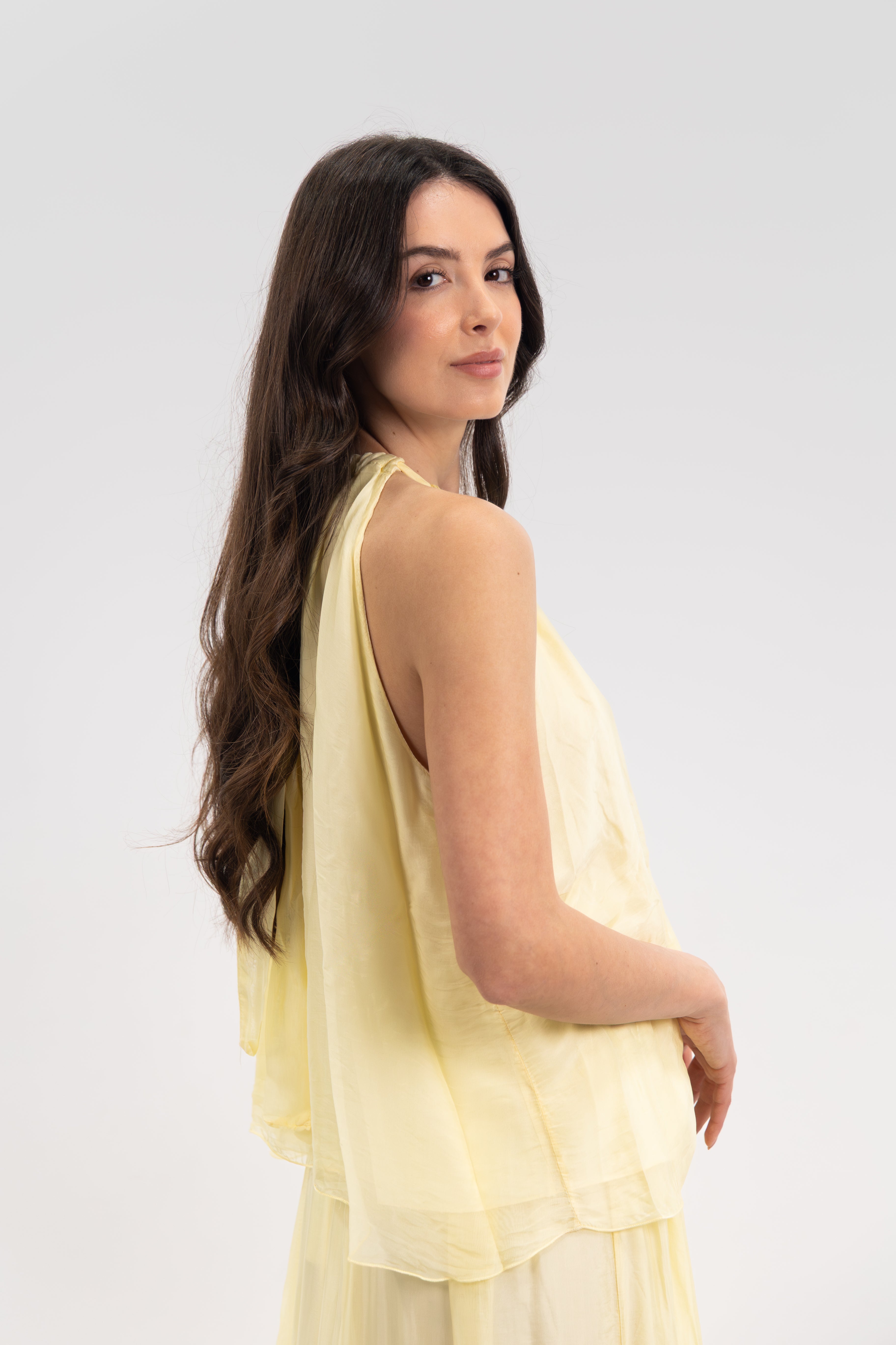 Top bijoux épaule dénudée soie