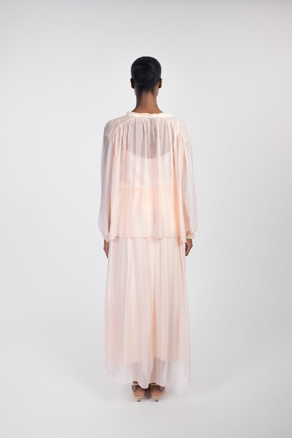 Blouse fluide à volant