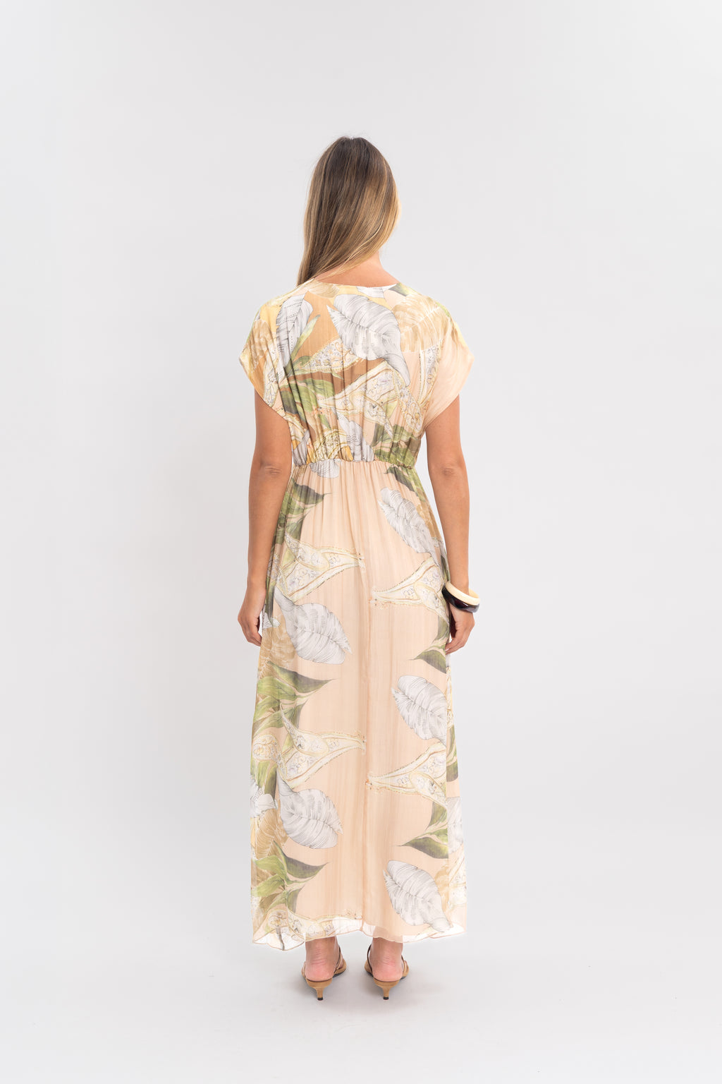Robe florale en soie