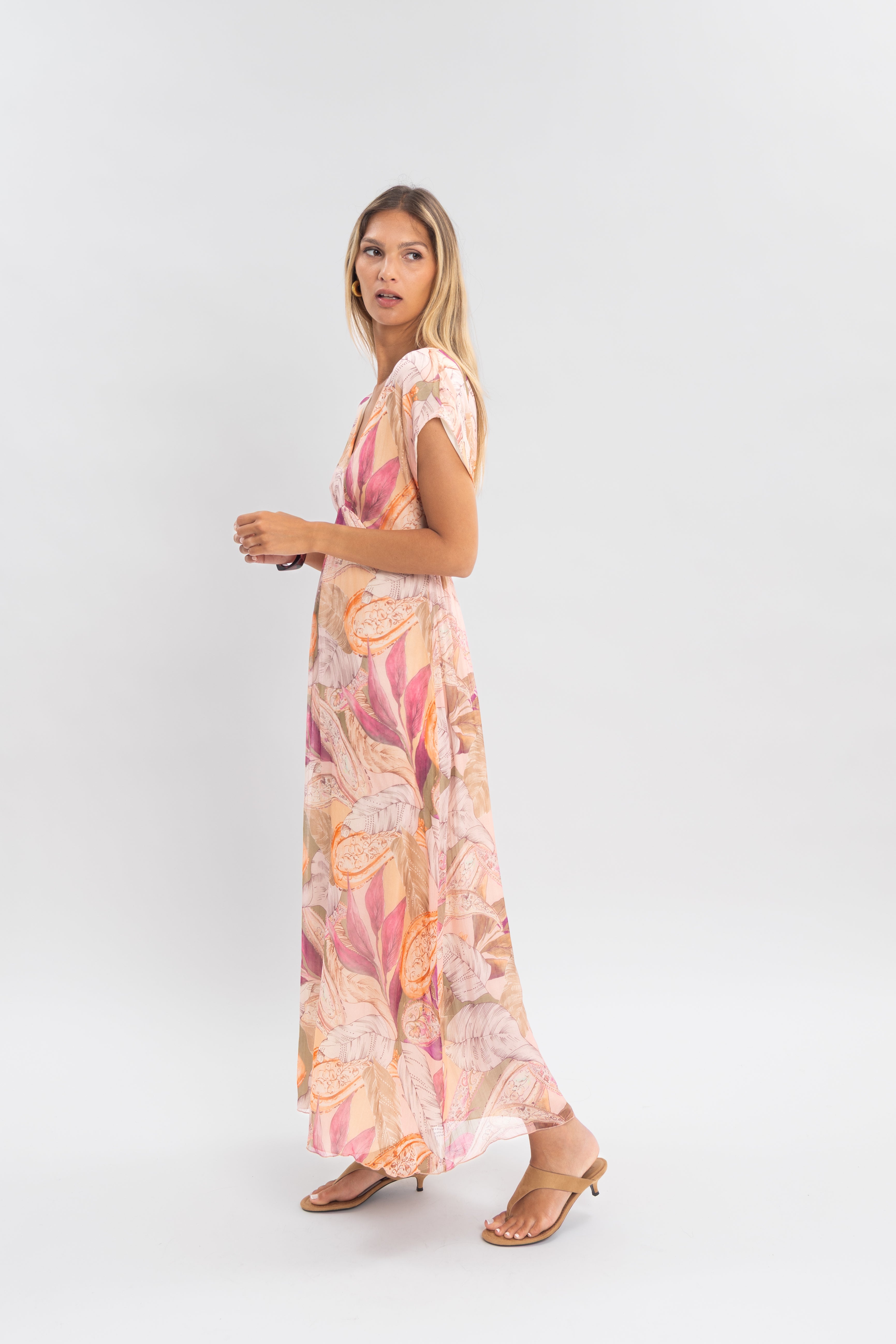Robe florale en soie