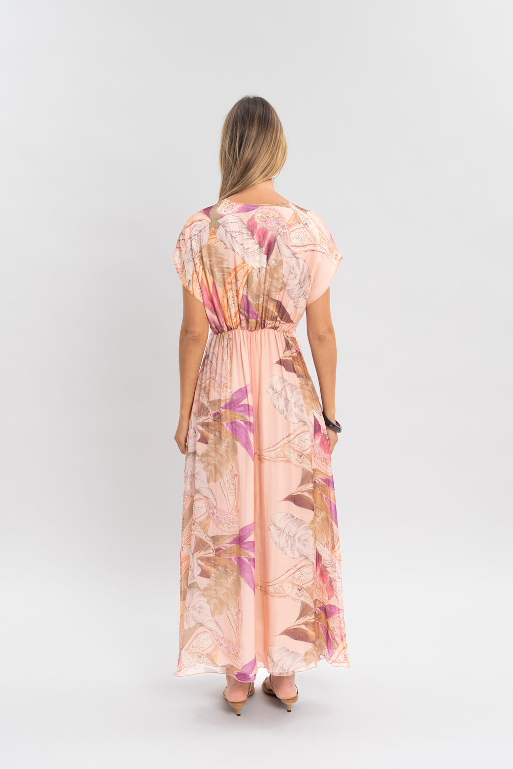 Robe florale en soie