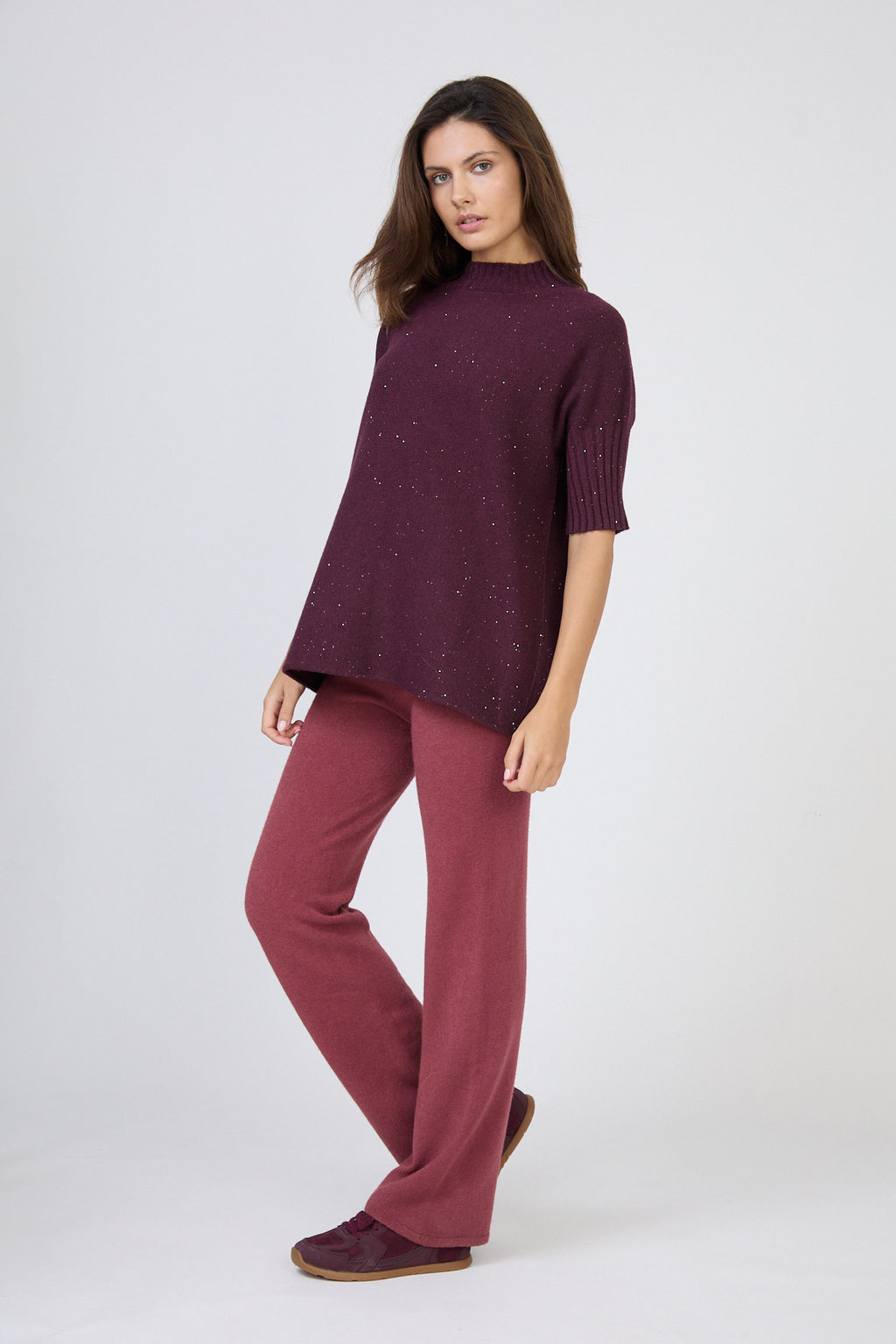 Pull col montant manches courtes à micro-sequins