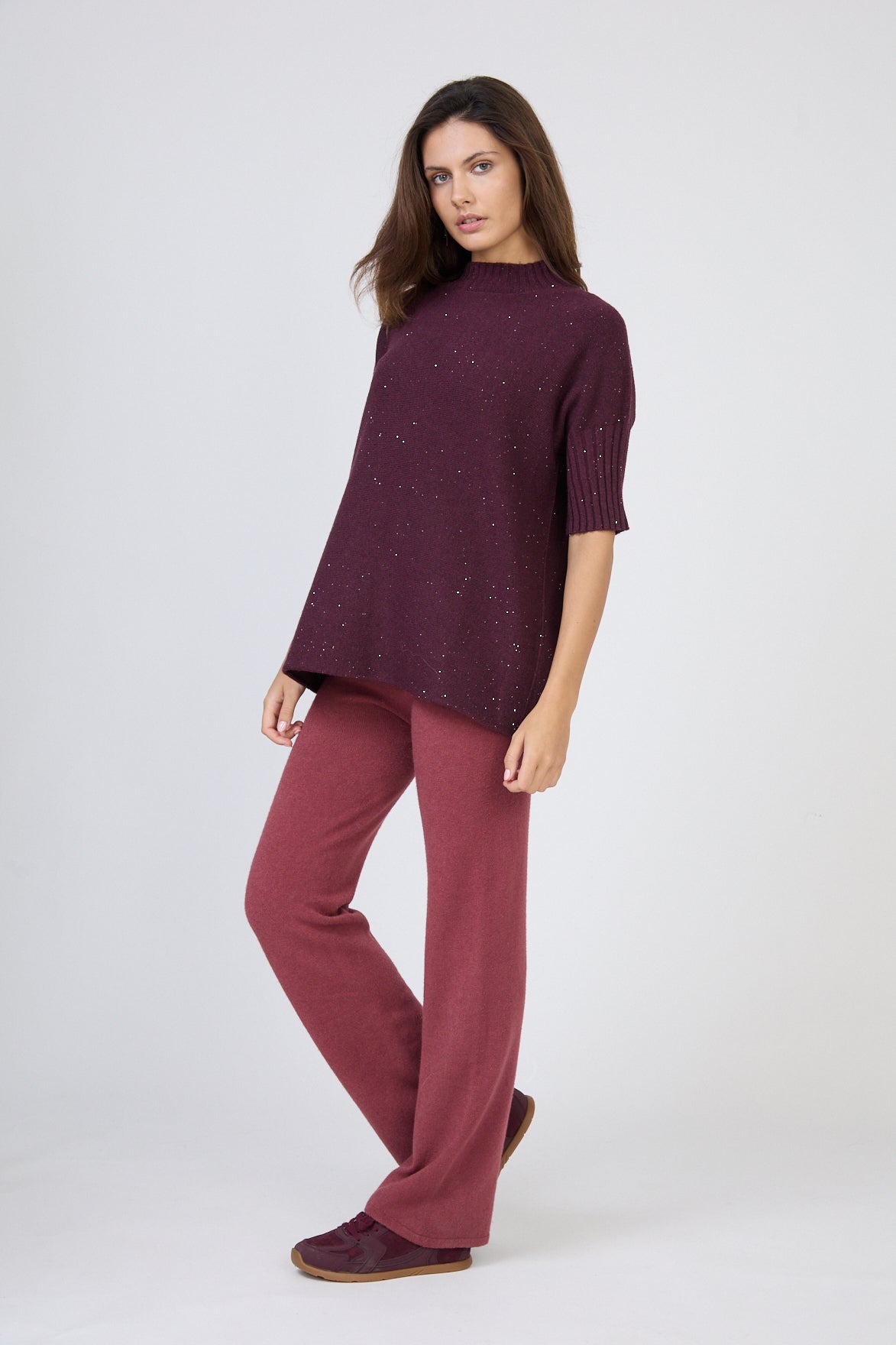 Pull col montant manches courtes à micro-sequins