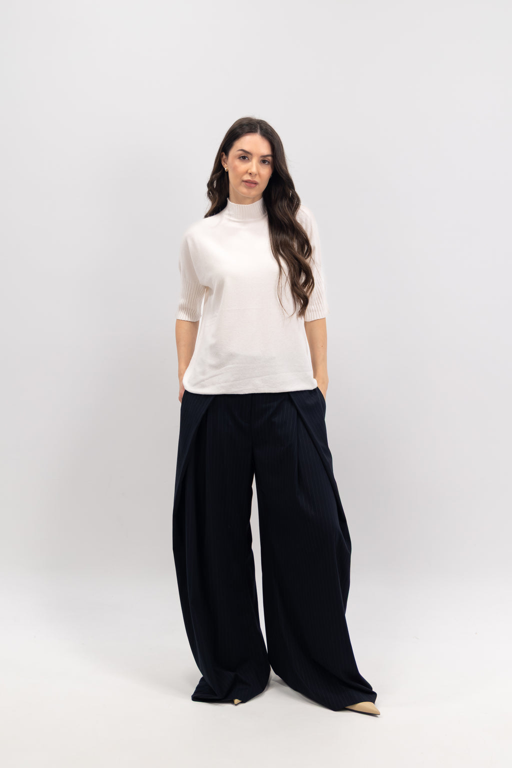 Ultra-thin short-sleeved turtleneck sweater