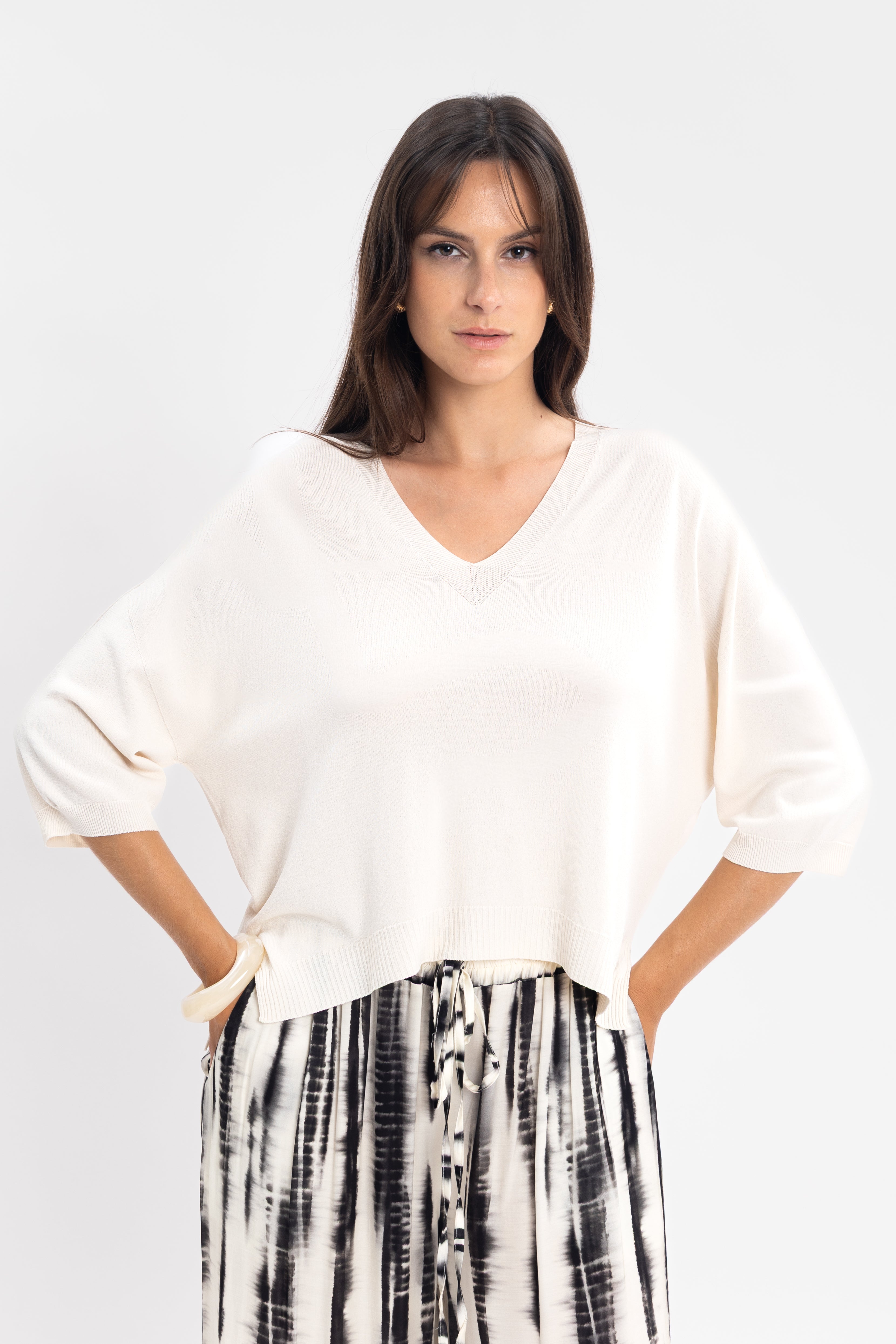Maille froide sans couture avec fentes