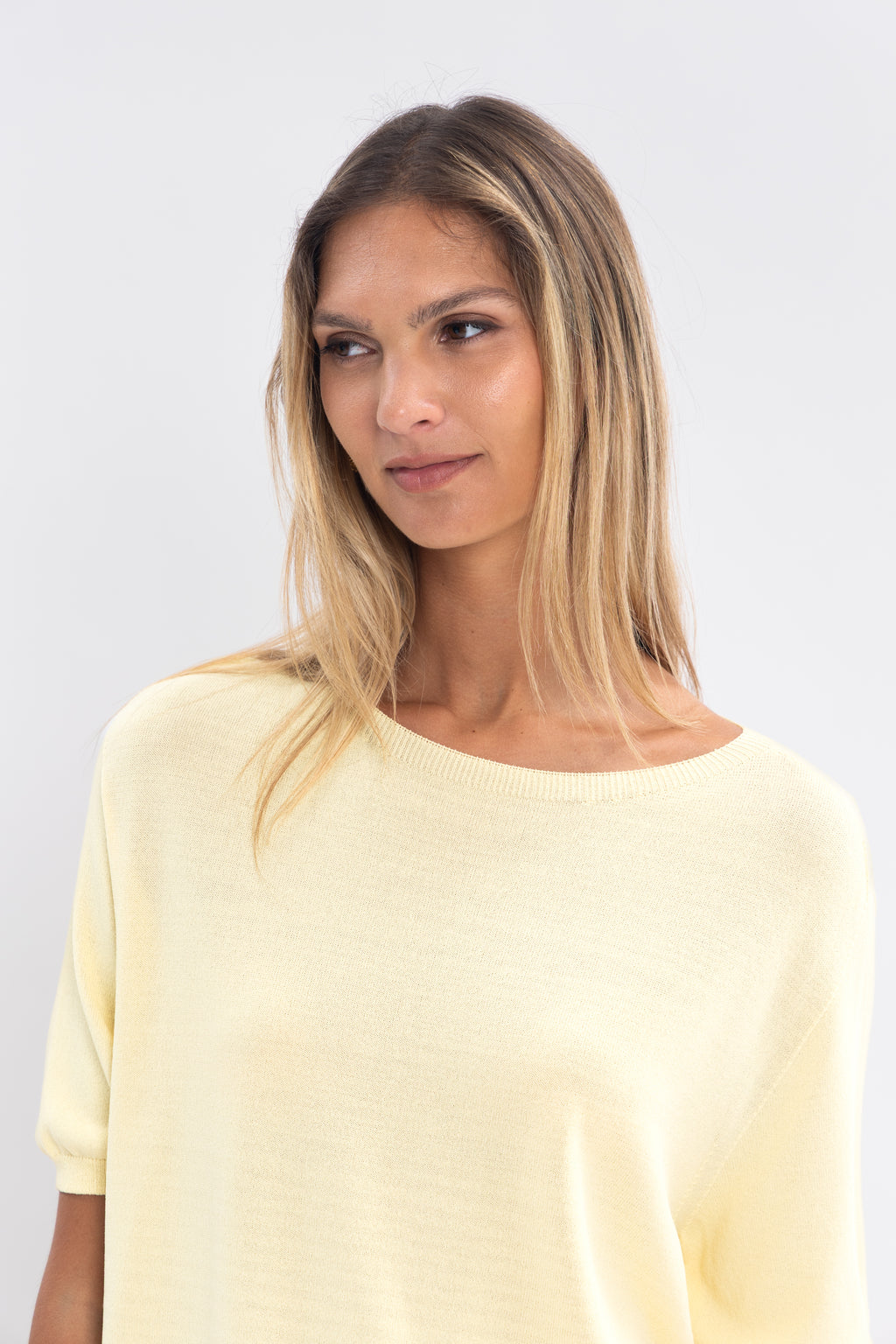 Maille froide sans couture col rond