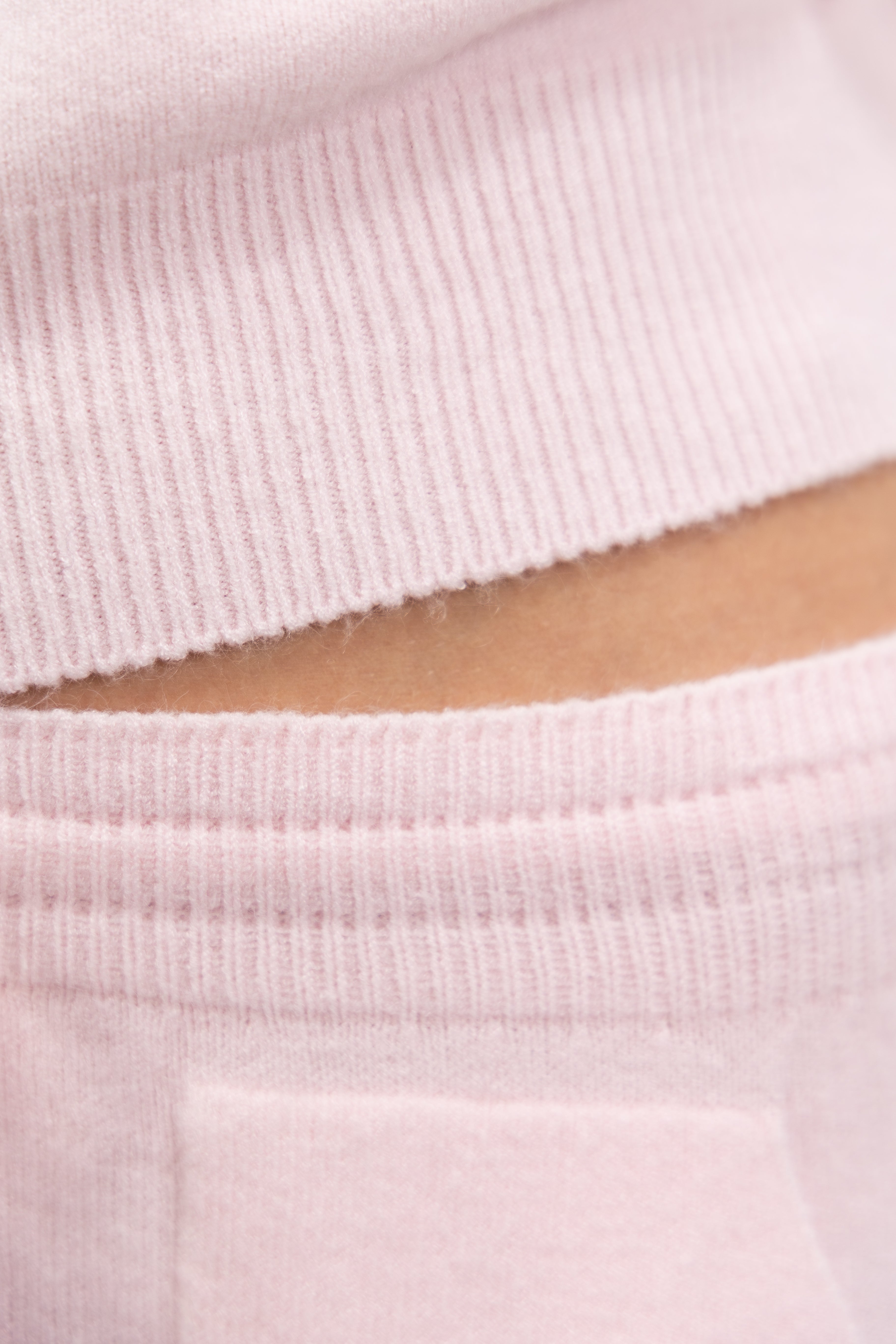 Short-sleeved cropped sweater with high neck