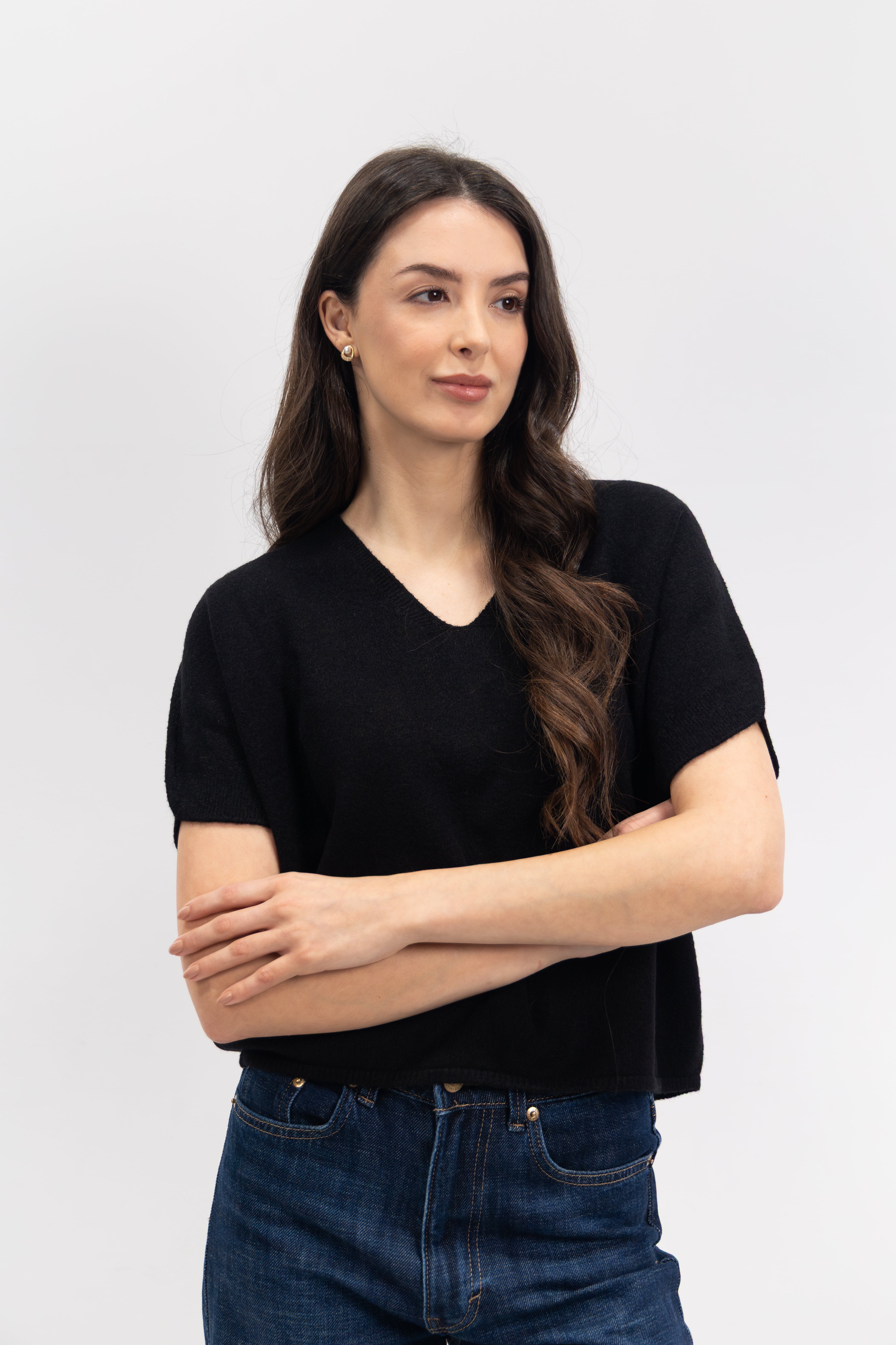 Pull col v manches courtes