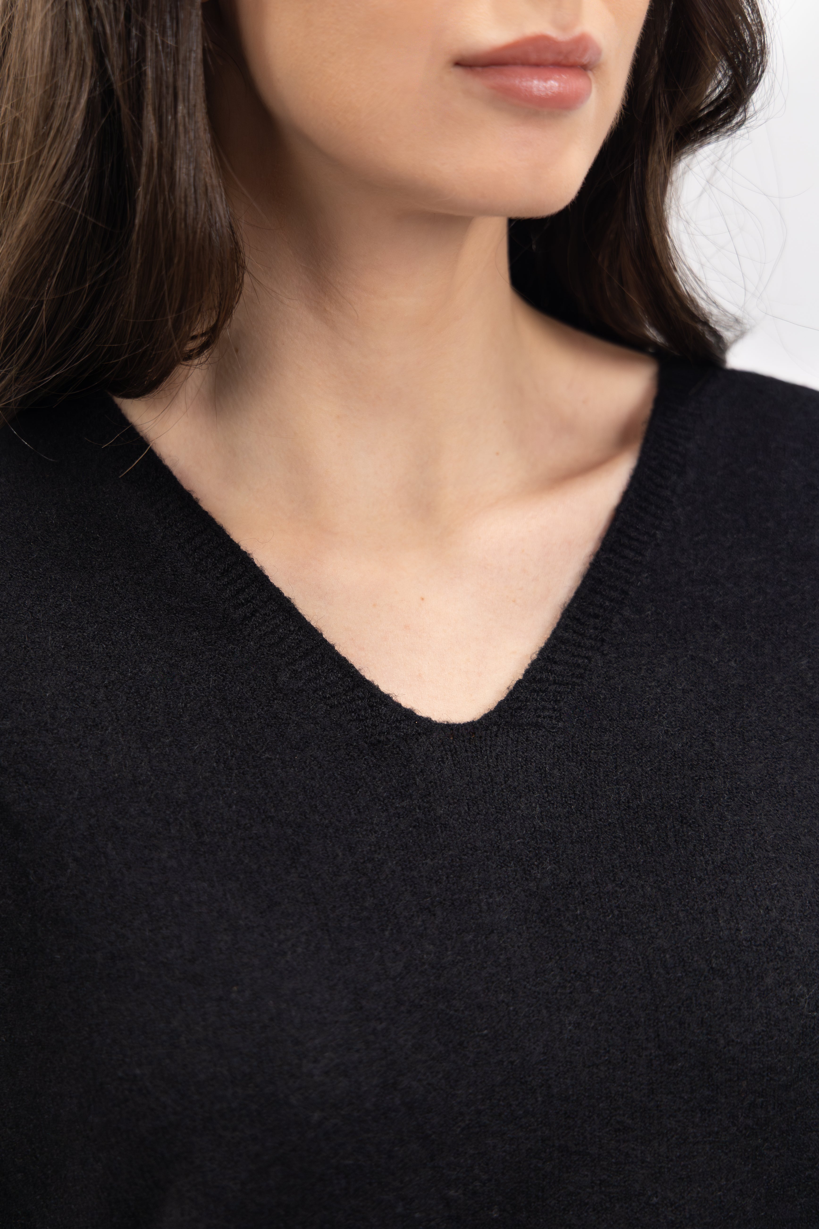 Pull col v manches courtes