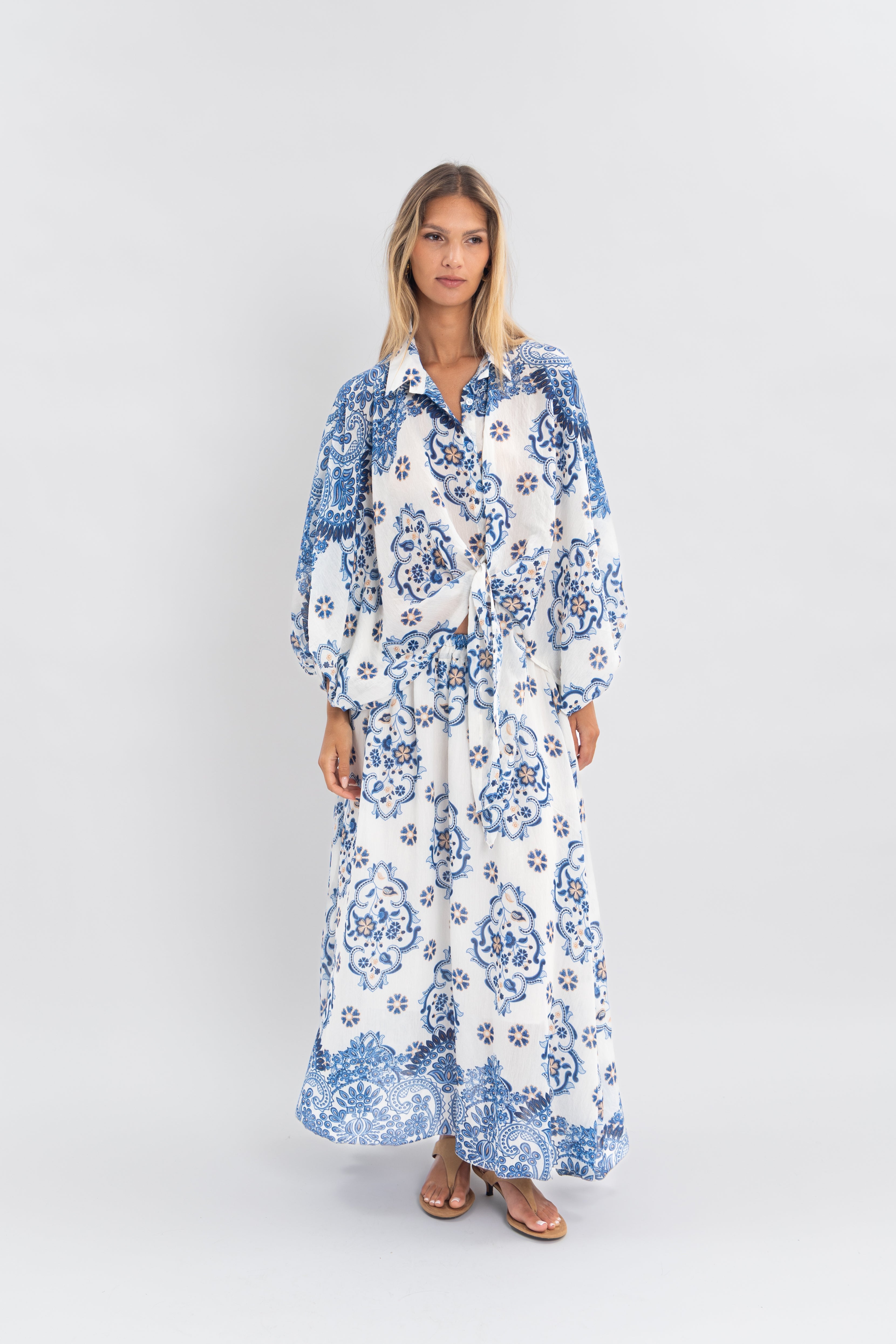 Blouse imprimé avec noeud