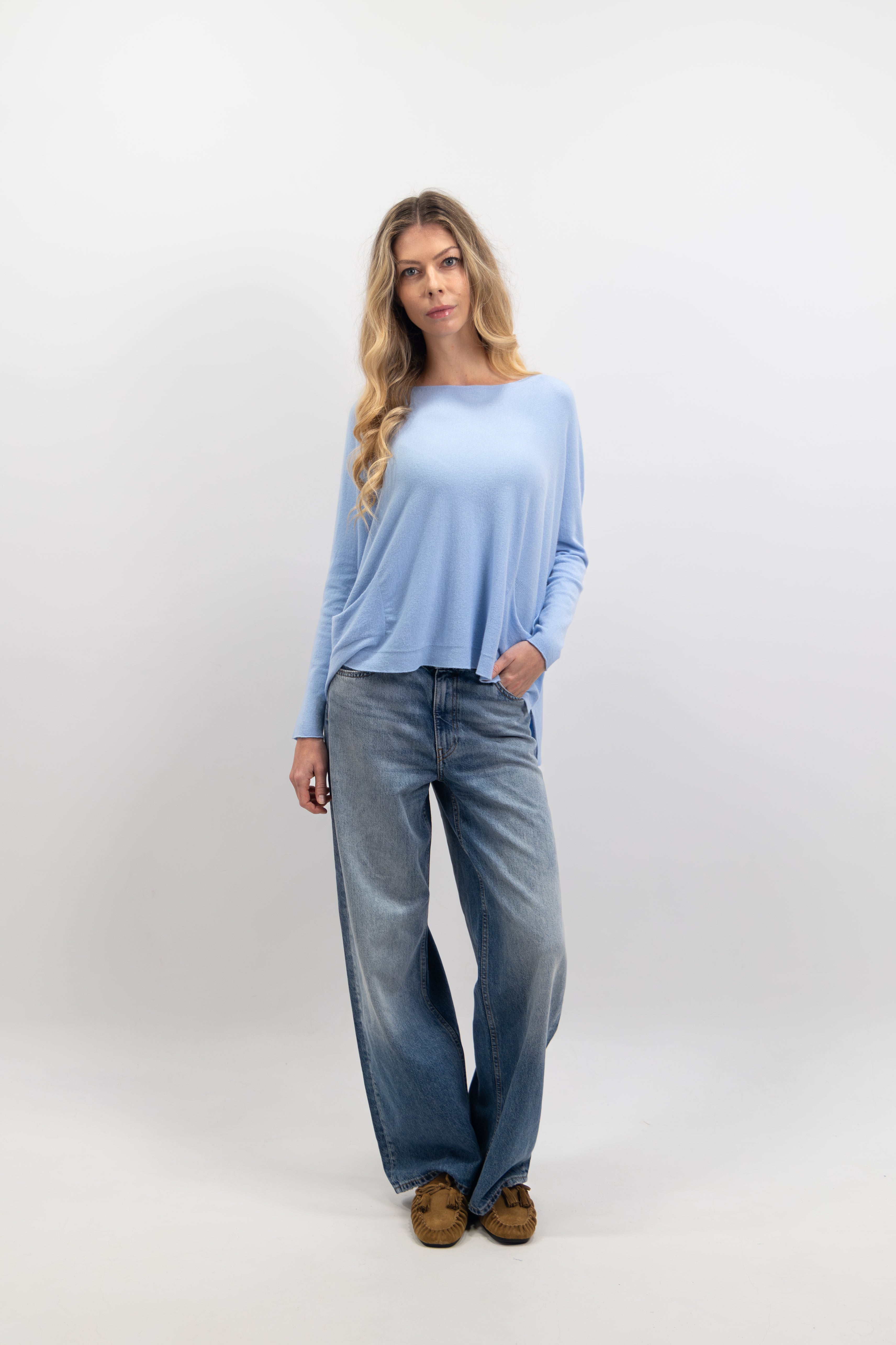 Pull col rond ultrafin avec poches