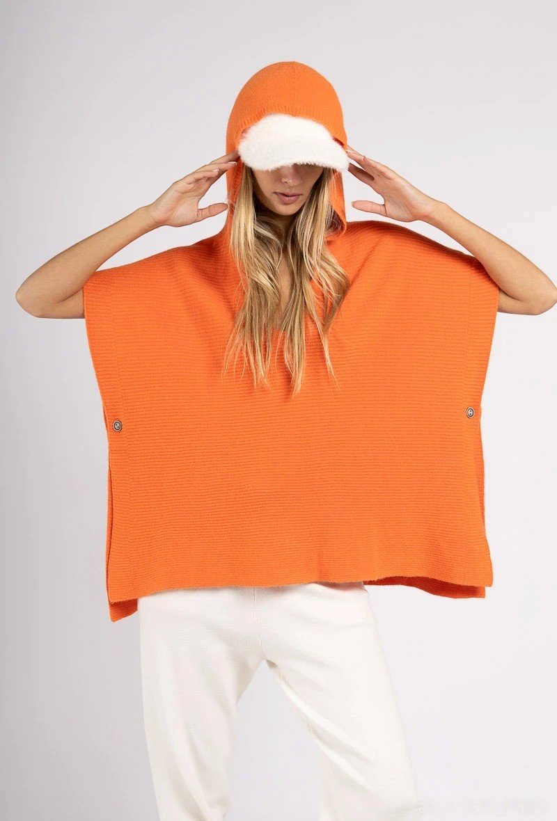 PONCHO A CAPUCHE SANS COUTURE