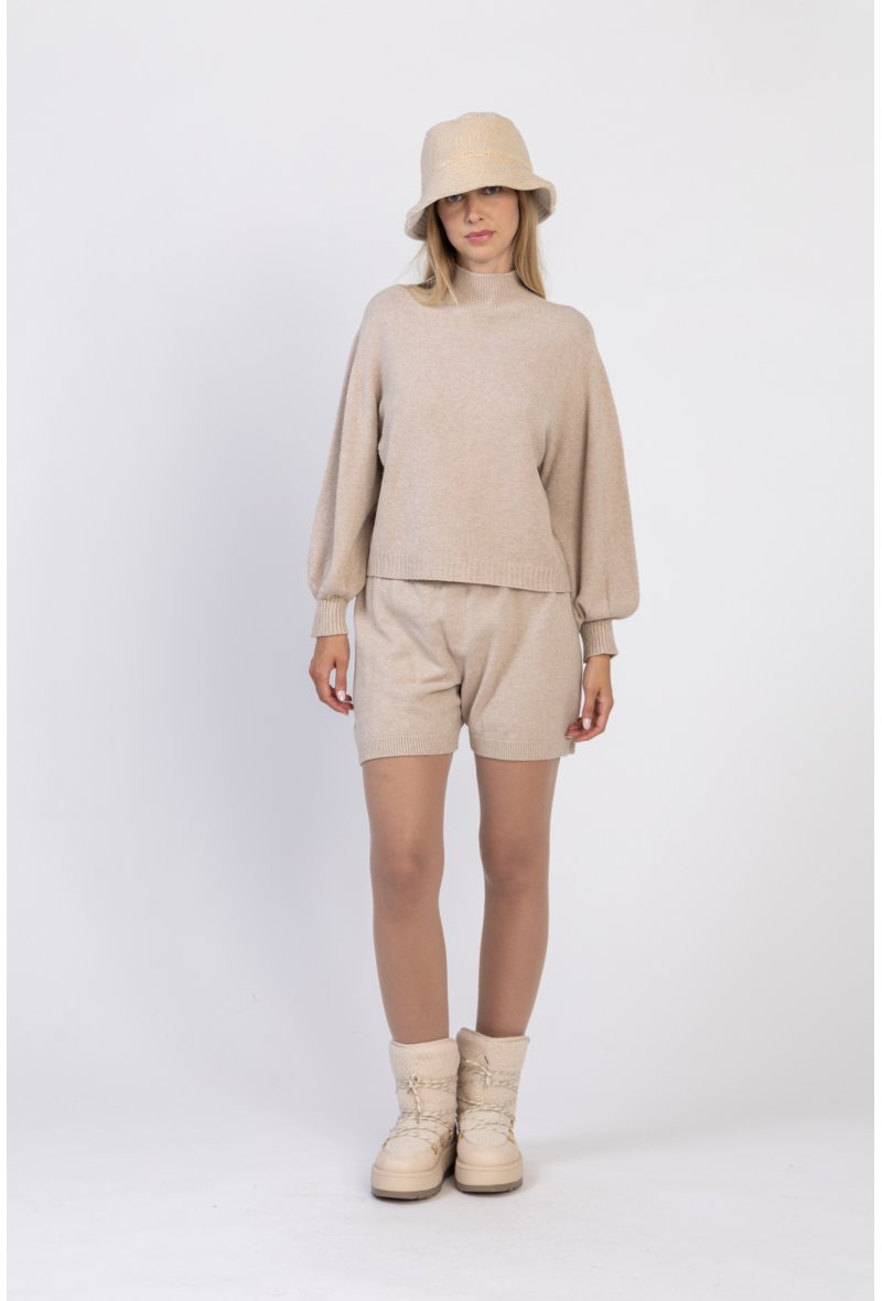 SHORT EN MAILLE SANS COUTURE